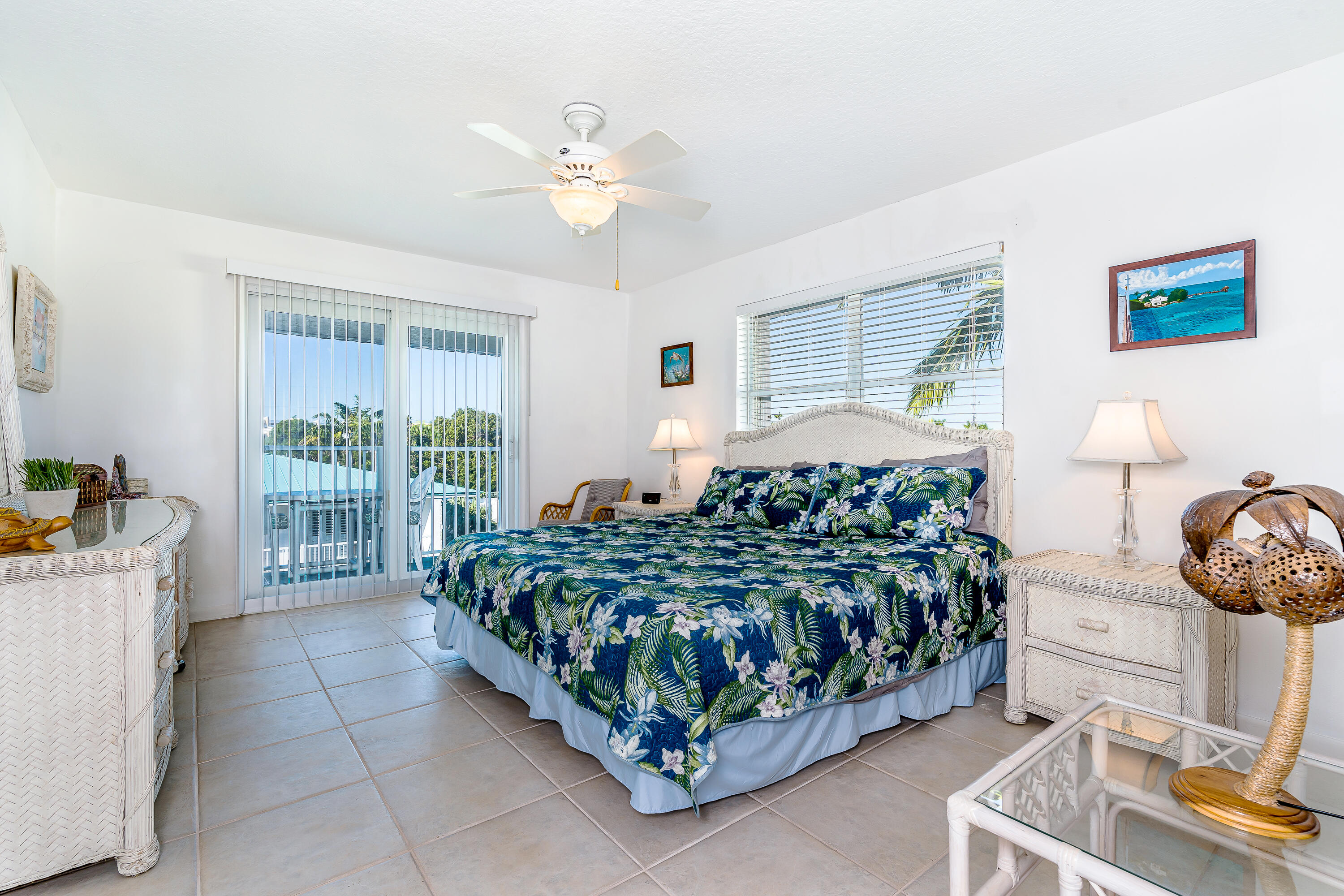 1101 W Ocean Drive 24 Property Photo 11