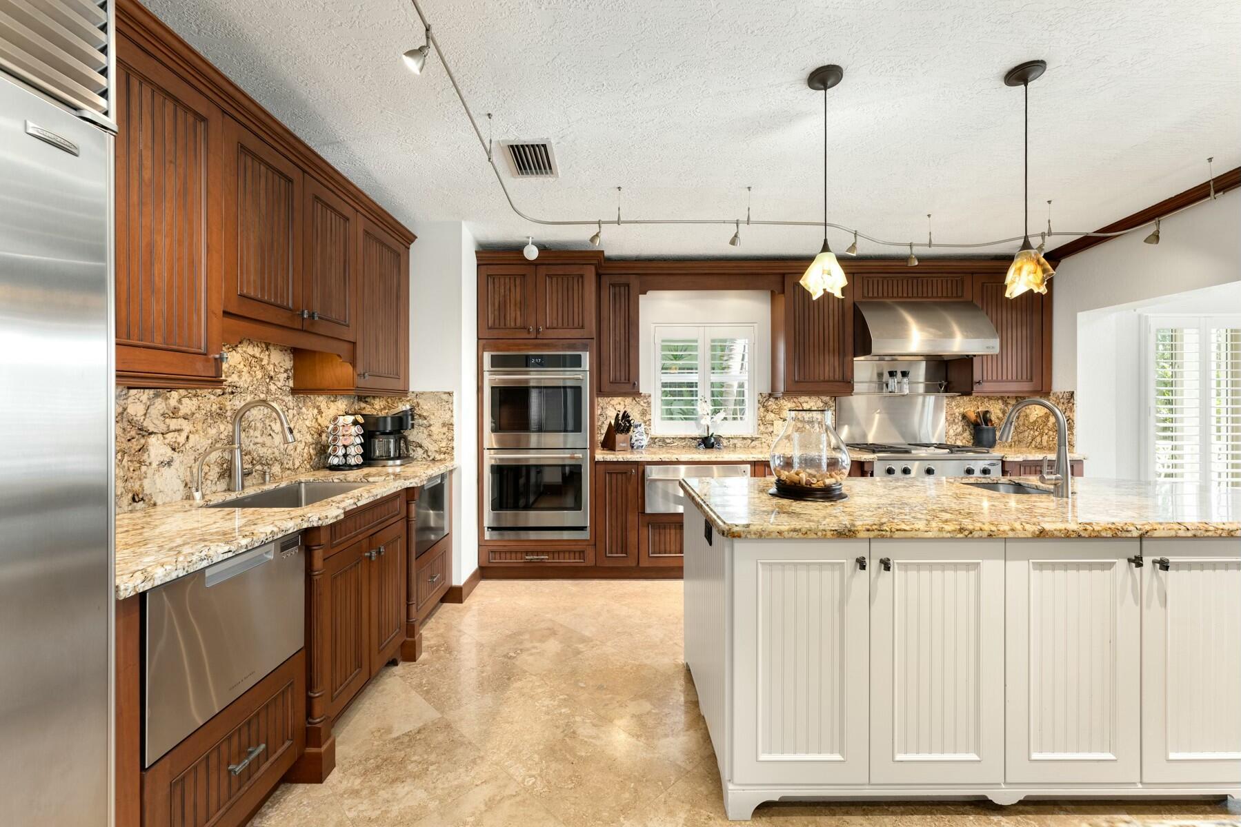 141 Canal Street Property Photo 18