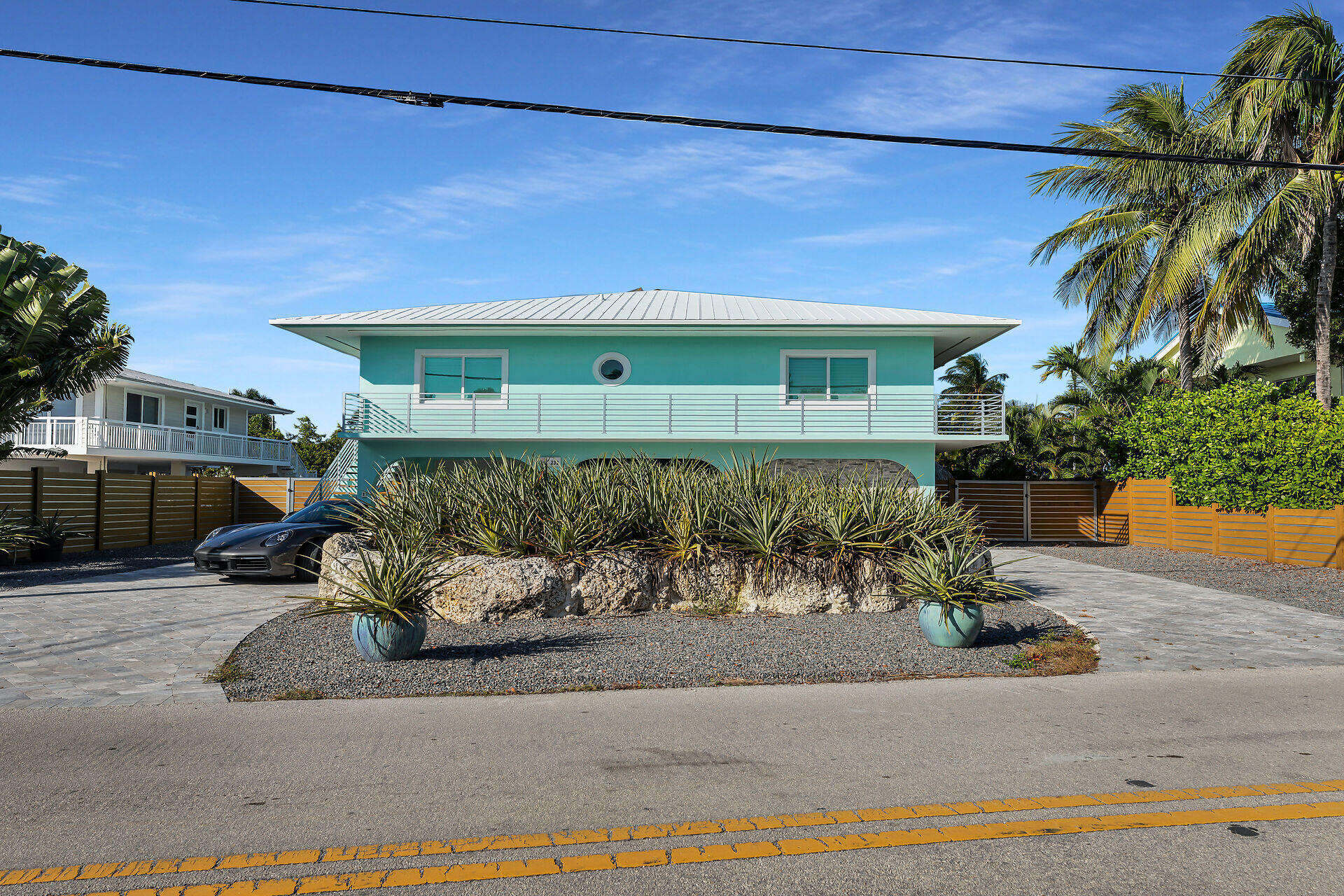 232 W Seaview Drive Property Photo 14