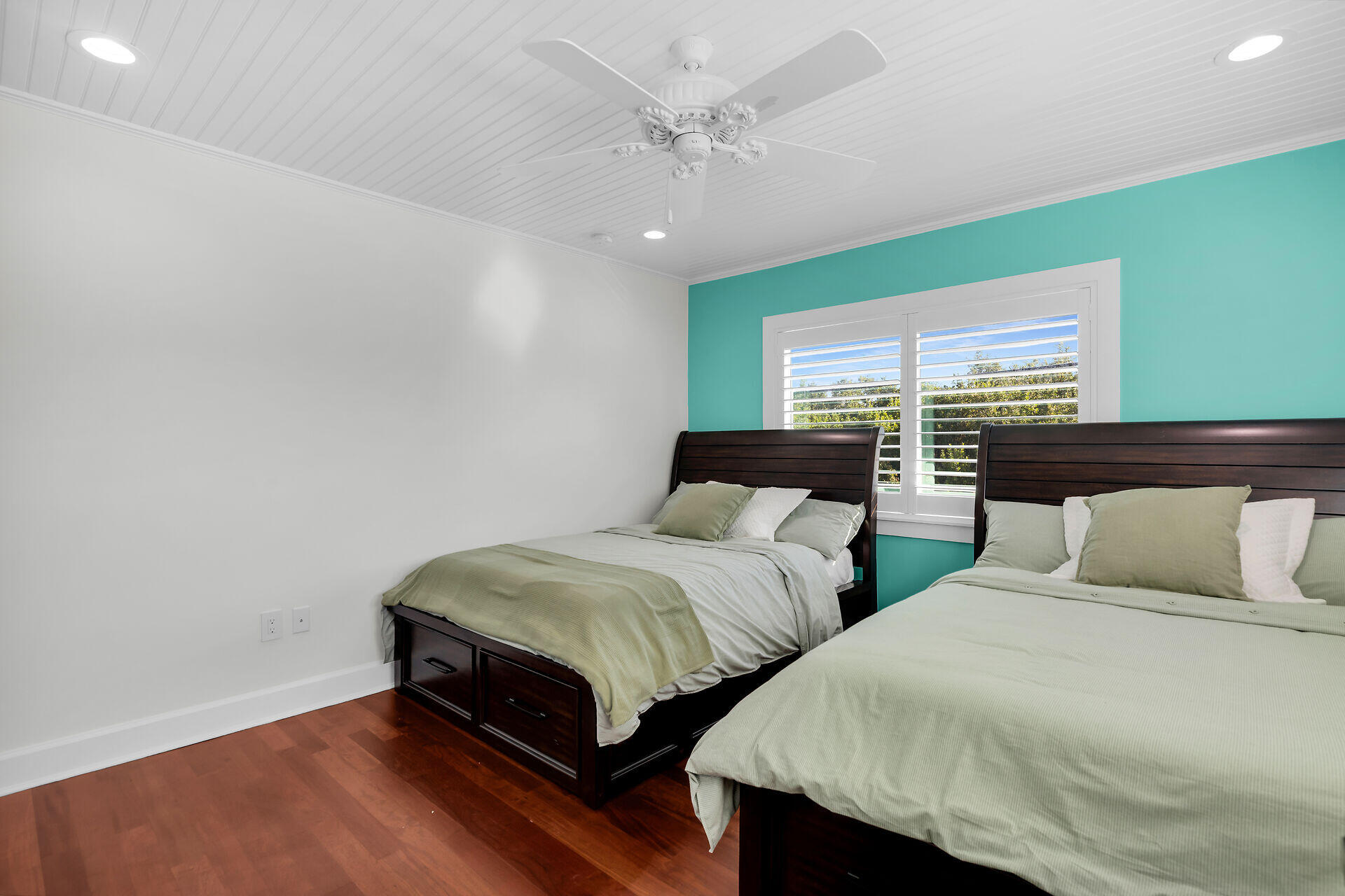 232 W Seaview Drive Property Photo 56