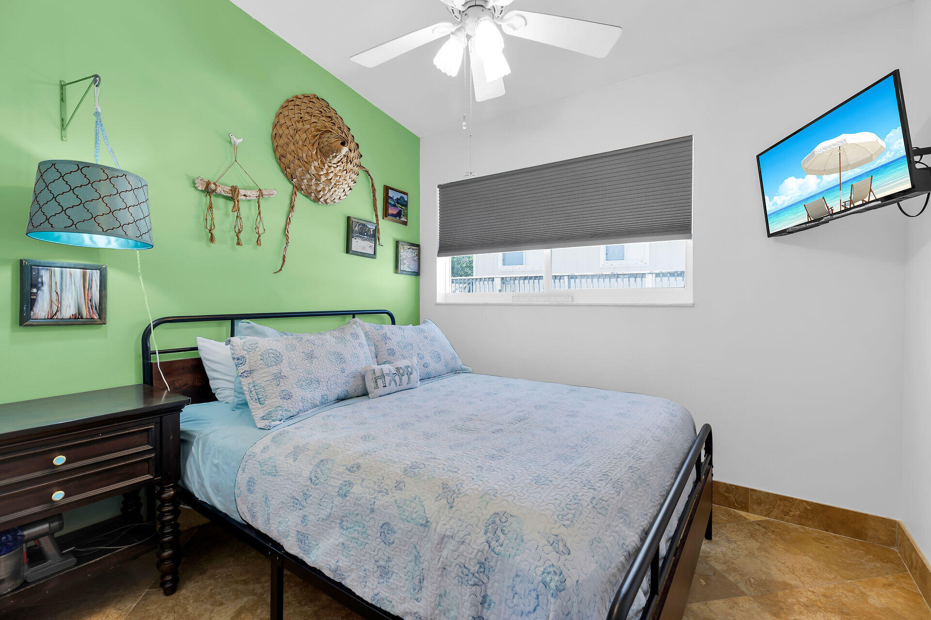 6501 Oceanview Avenue Property Photo 18