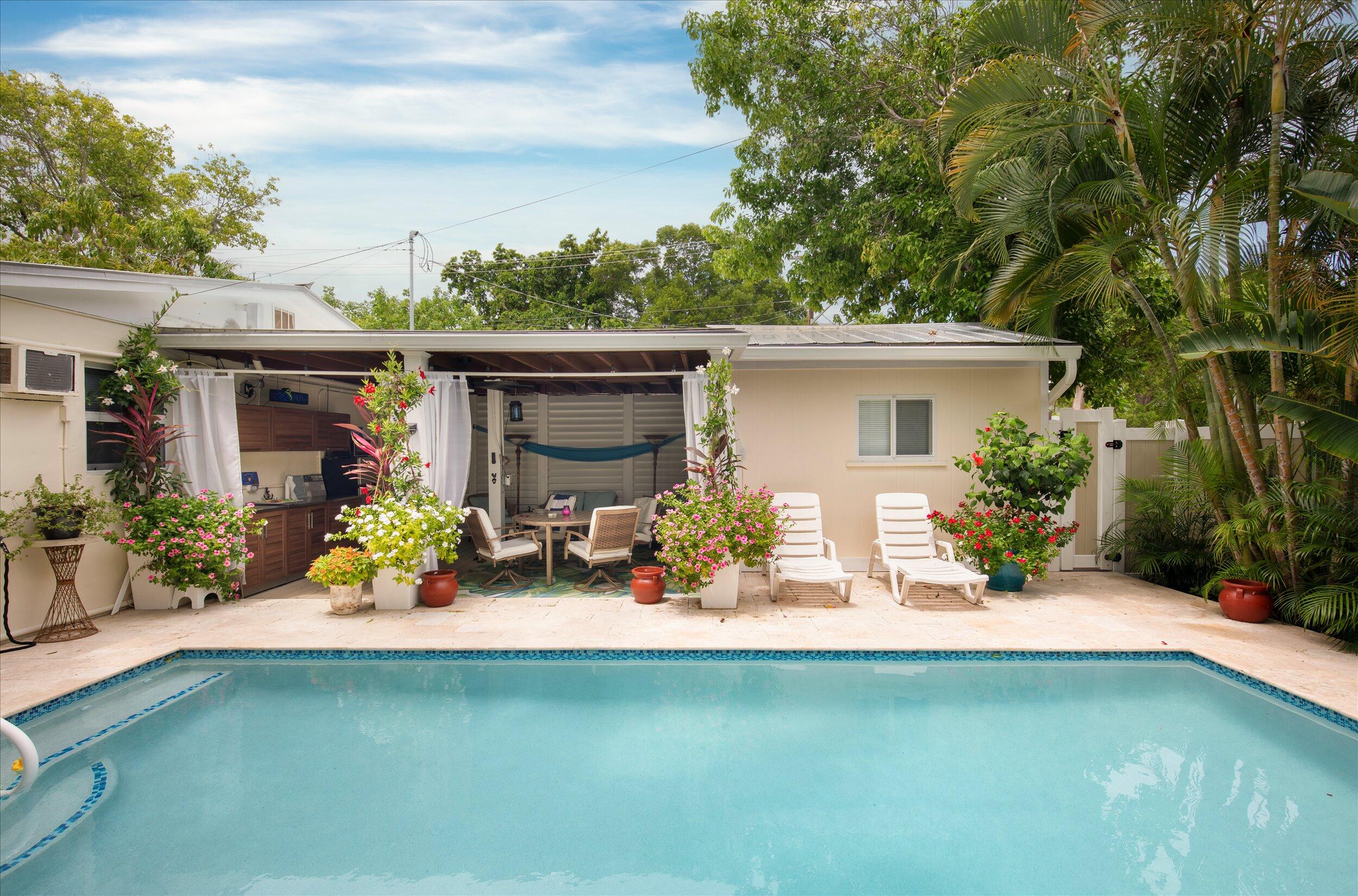 1320 6th Street Property Photo 11