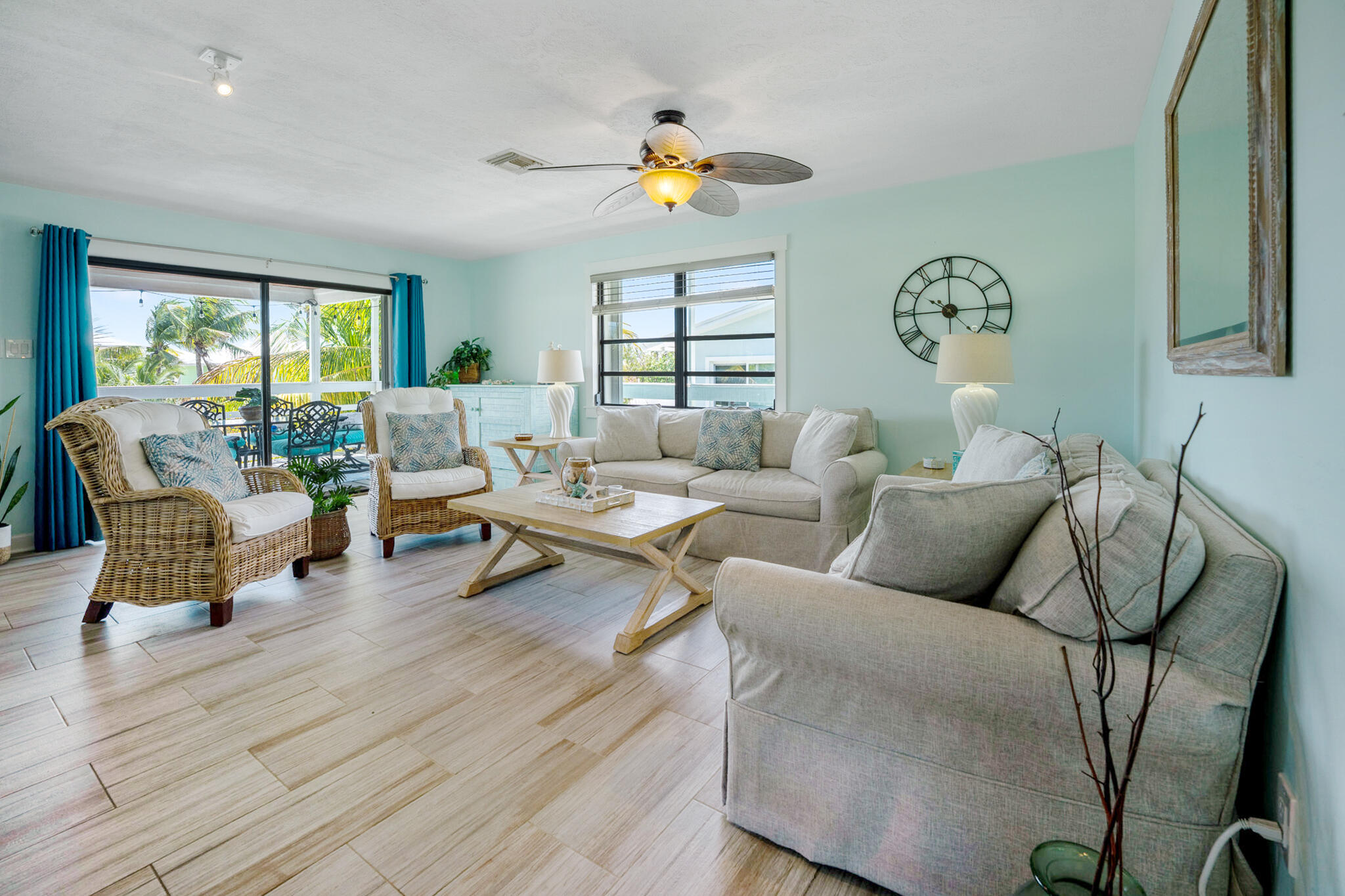 27416 Cayman Lane Property Photo 5