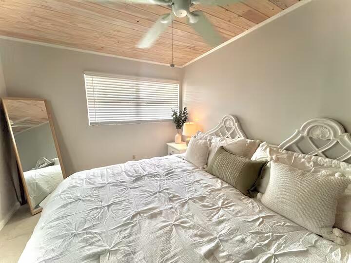 1540 Lantana Lane Property Photo 15