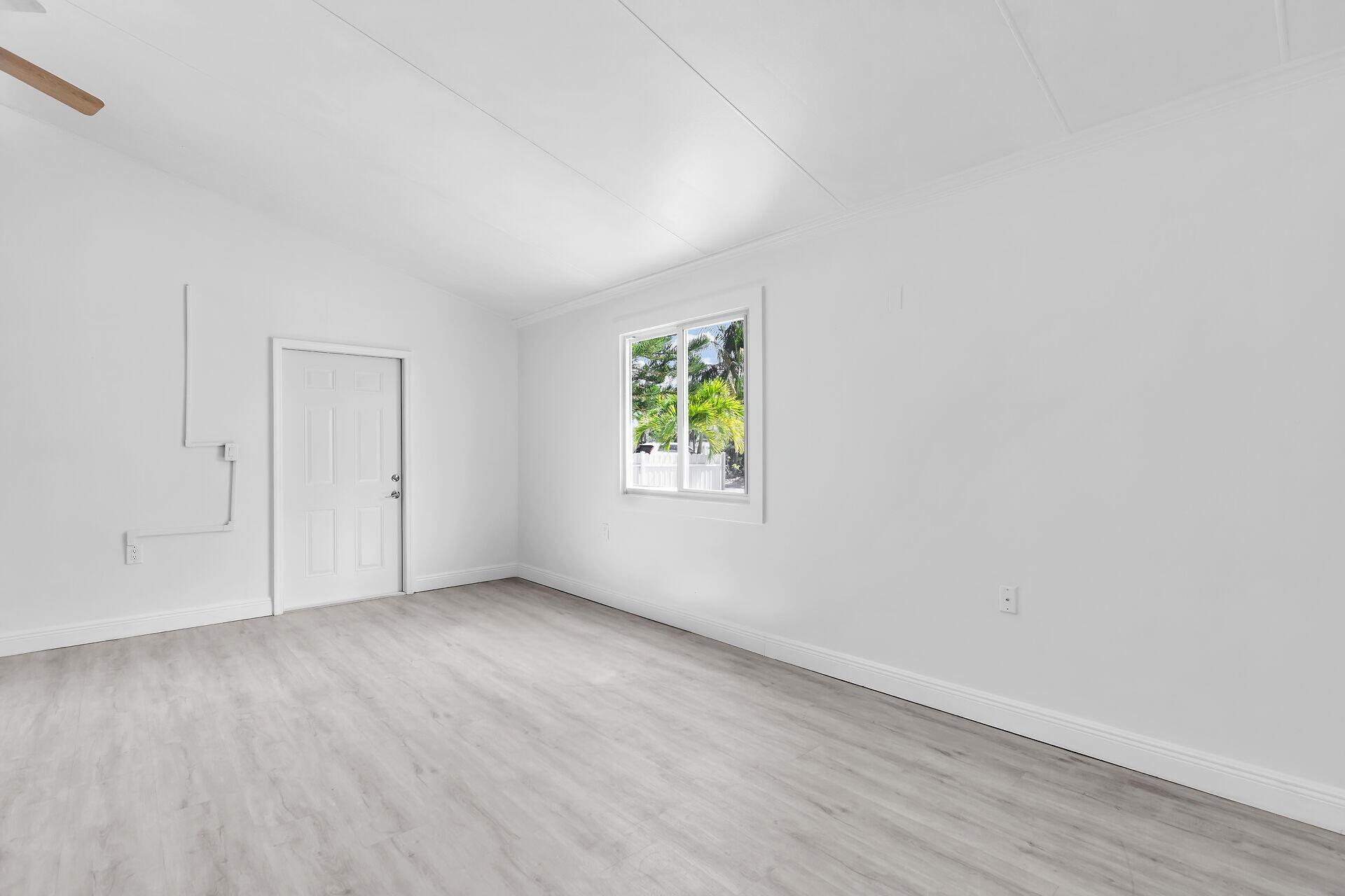 417 95th Street Property Photo 13