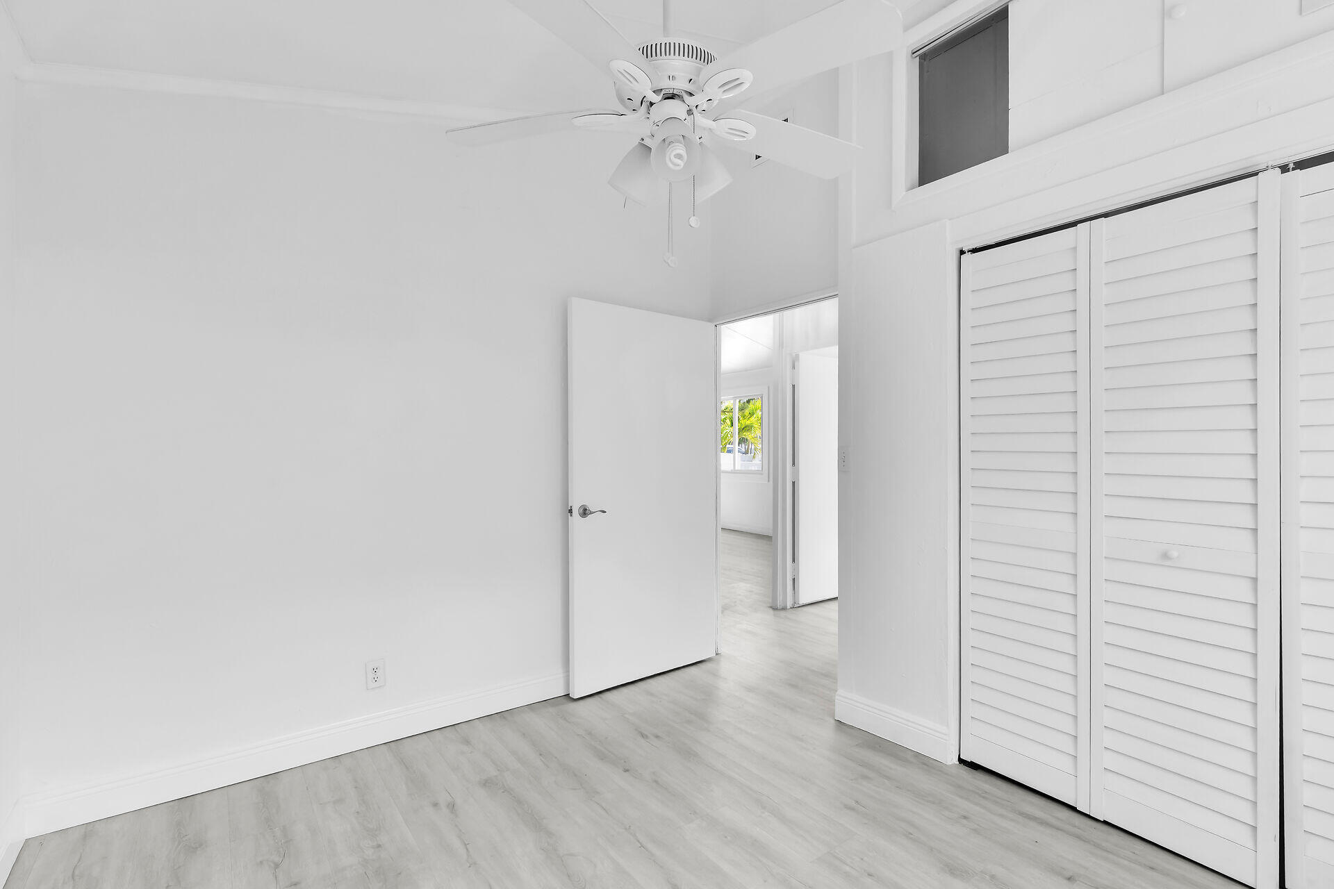 417 95th Street Property Photo 17