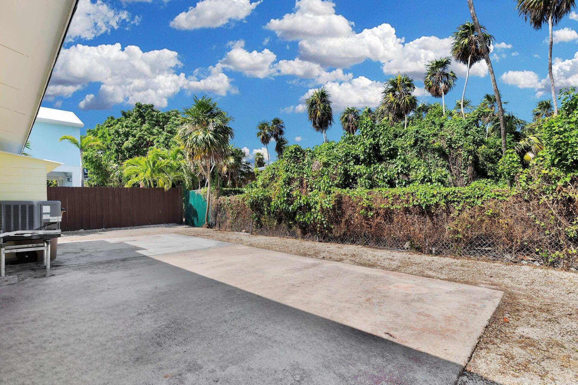 417 95th Street Property Photo 24