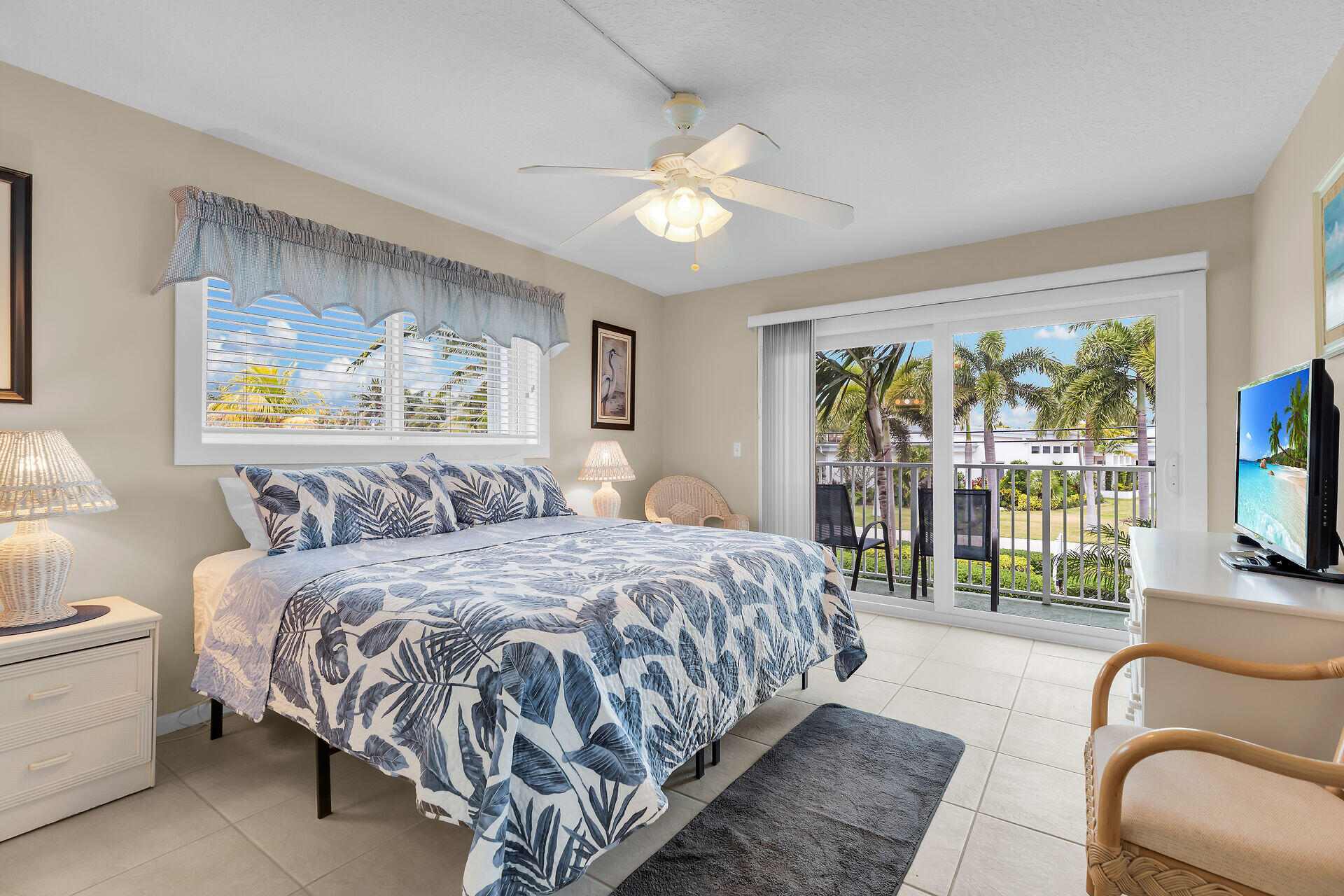 1101 W Ocean Drive 32 Property Photo 14