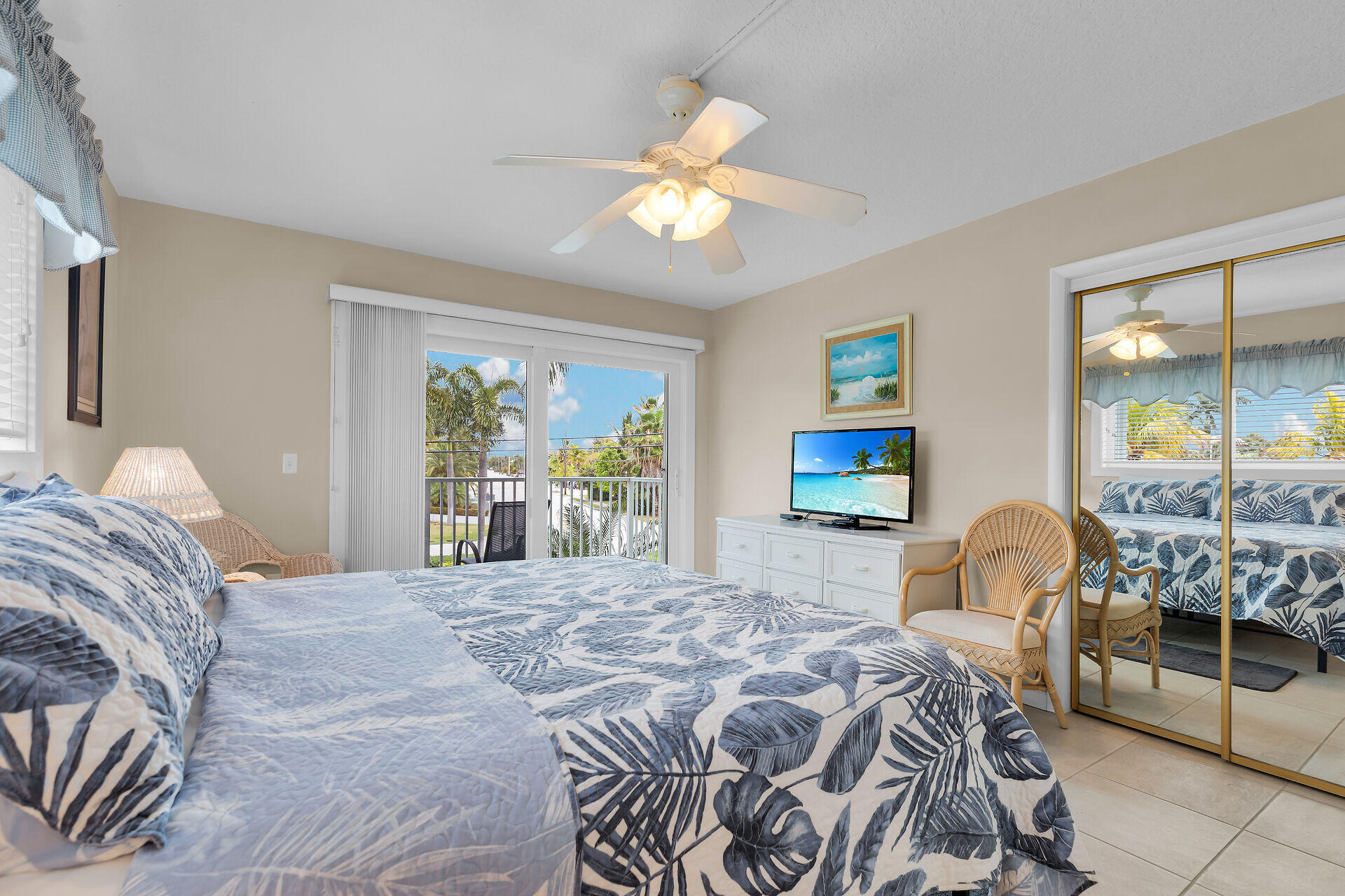 1101 W Ocean Drive 32 Property Photo 15