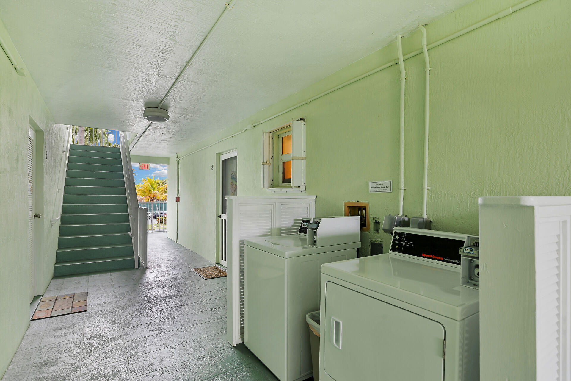 1101 W Ocean Drive 32 Property Photo 39