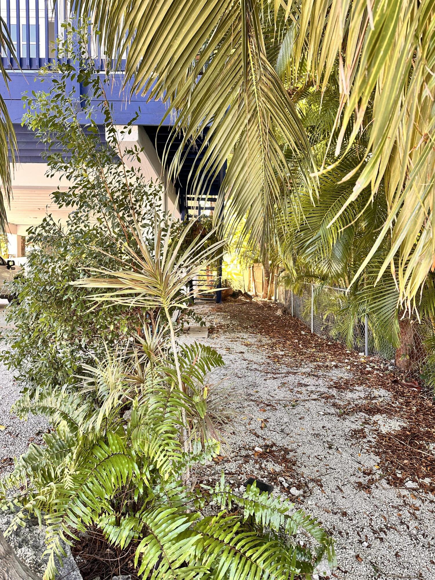 9 Se Marlin Avenue Property Photo 34
