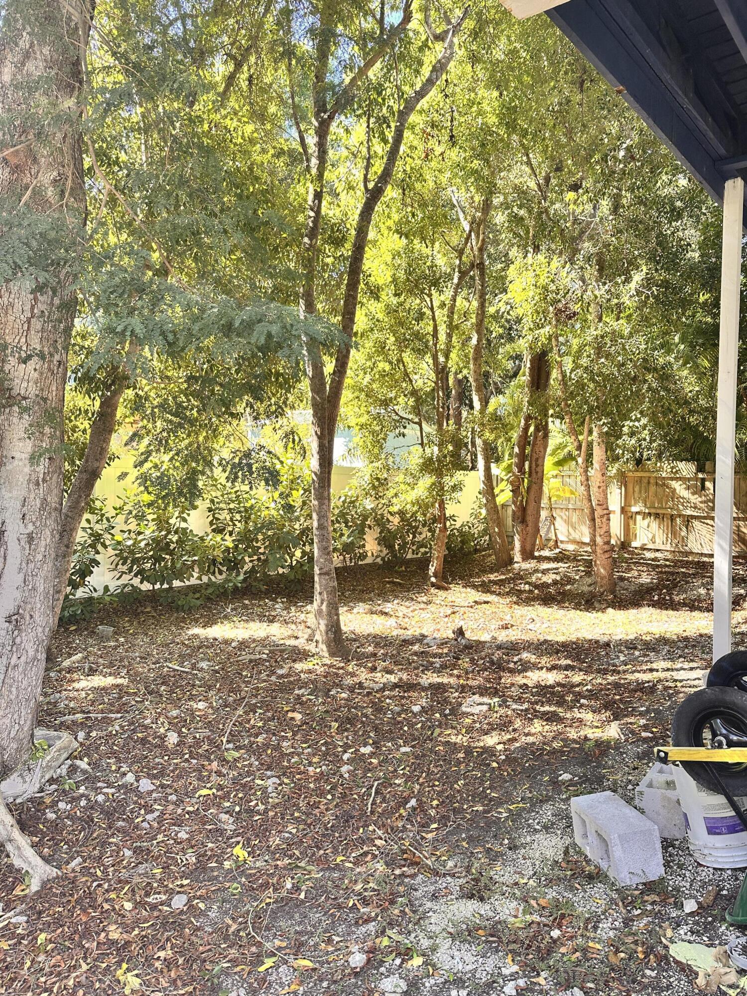 9 Se Marlin Avenue Property Photo 35