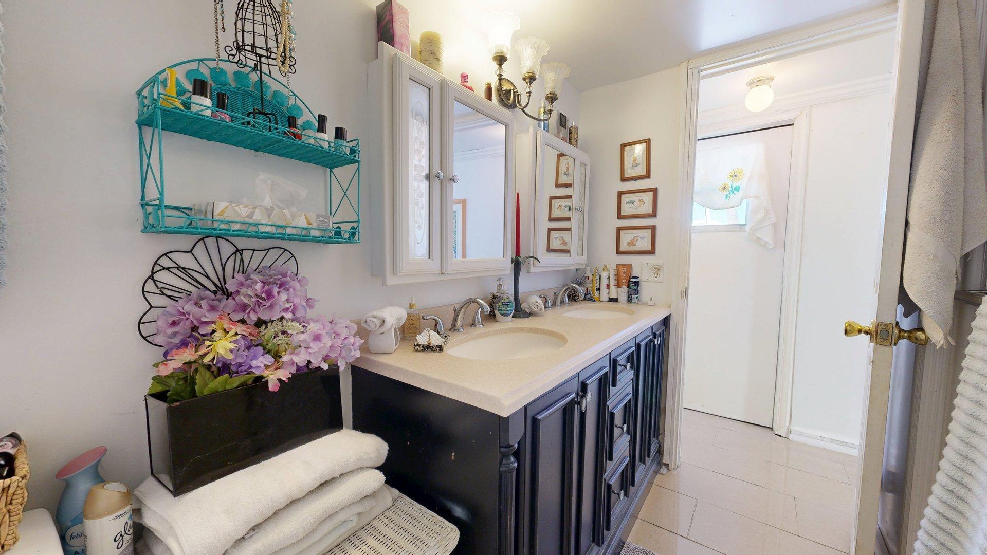 1412 Calder Road Property Photo 8