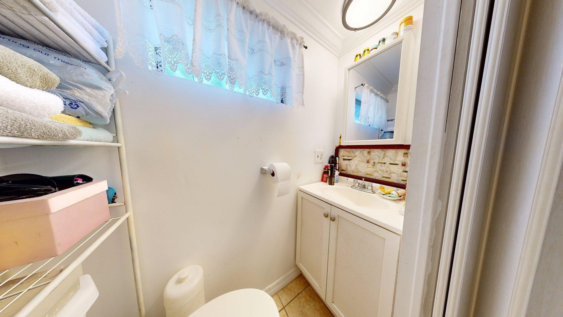 1412 Calder Road Property Photo 9
