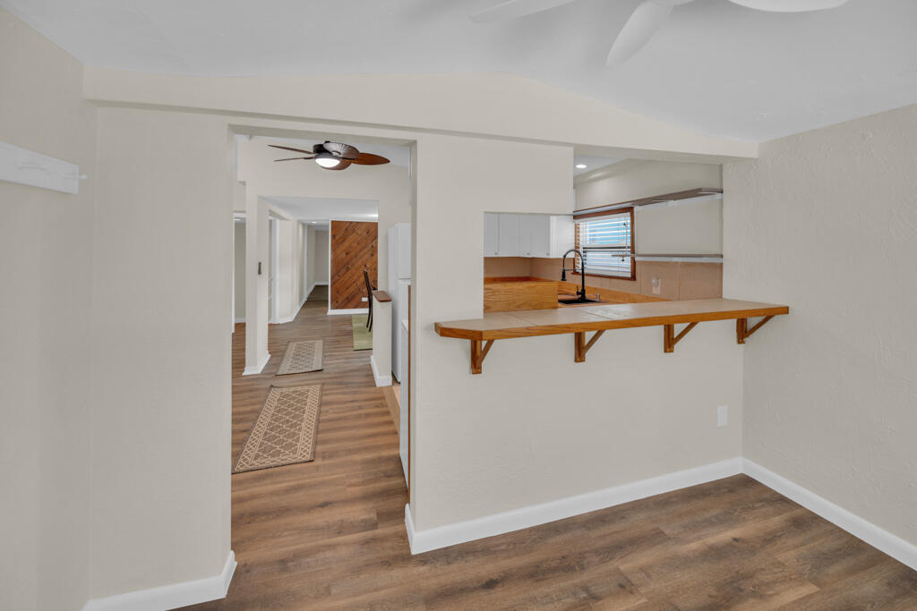 235 Antigua Road Property Photo 2