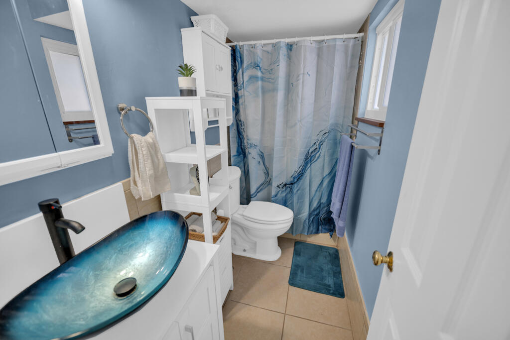 235 Antigua Road Property Photo 34