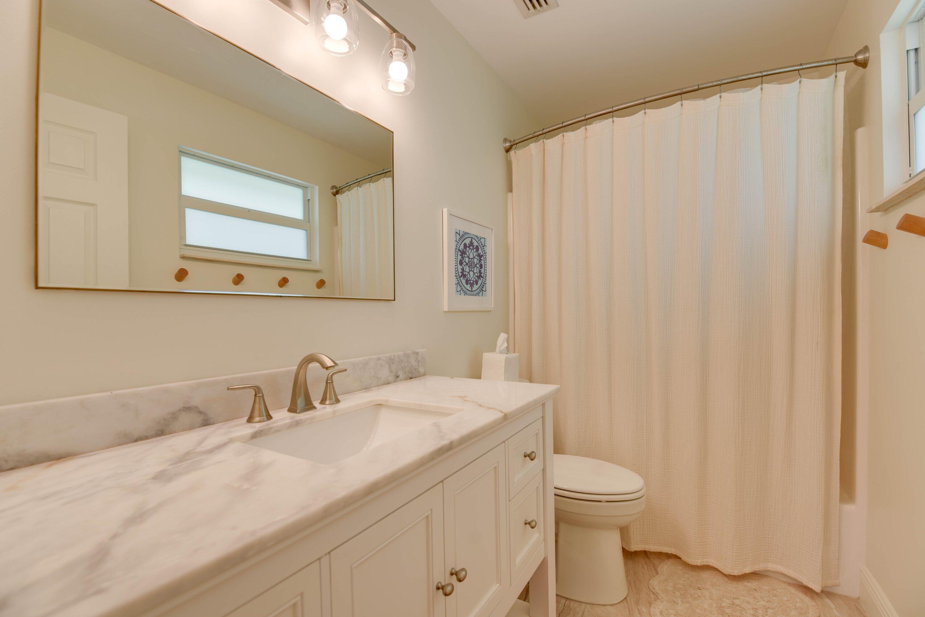 637 E Caribbean Drive Property Photo 21
