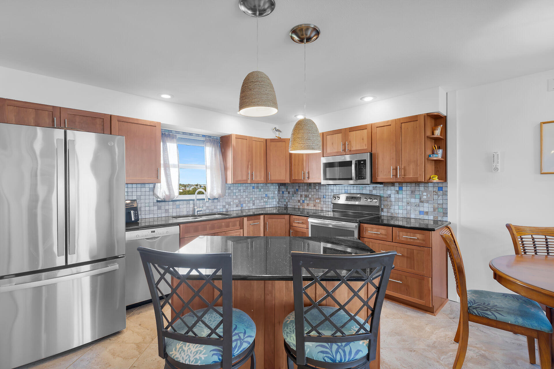 200 Wrenn Street 606 Property Photo 10