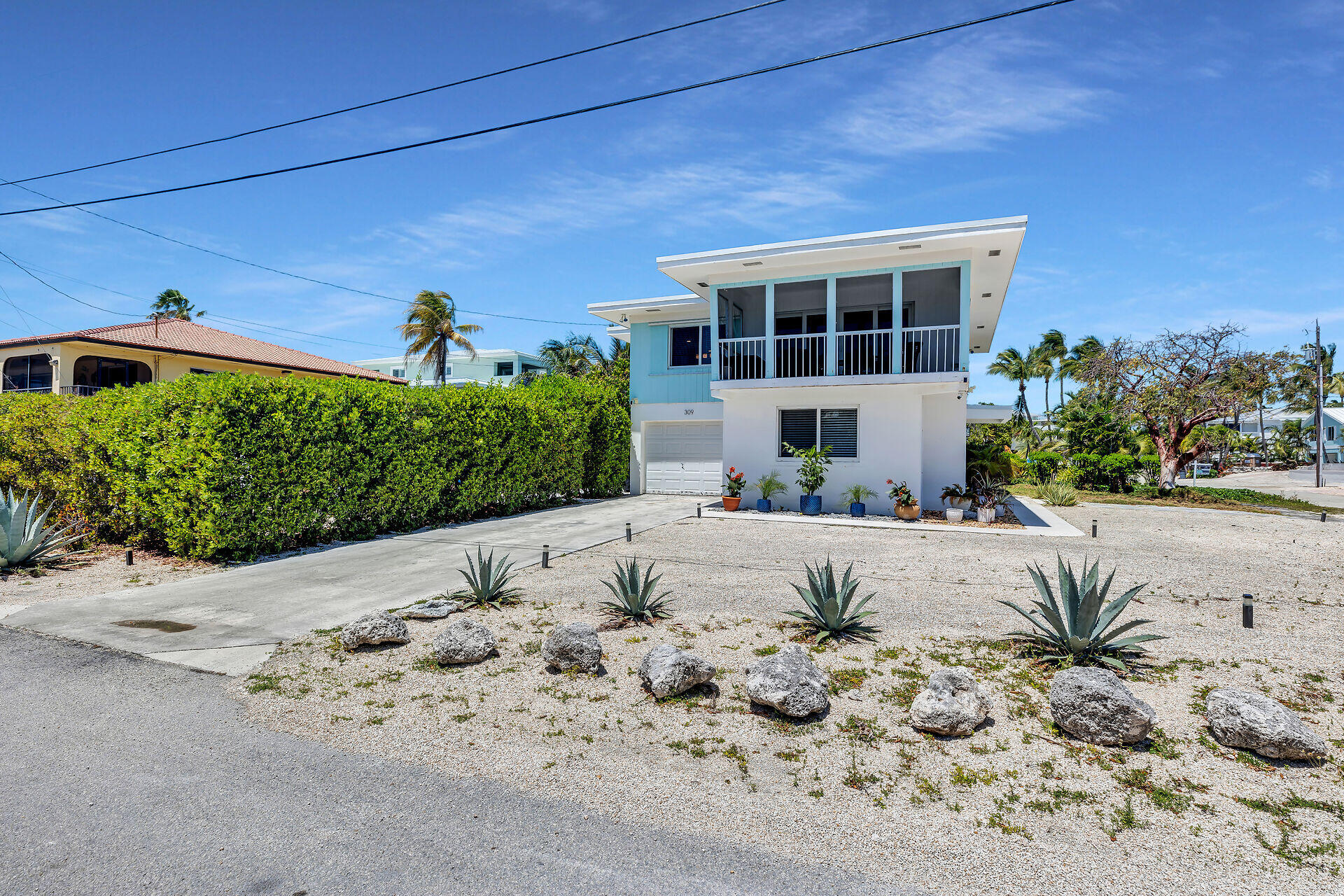 309 Jasmine Street Property Photo 3