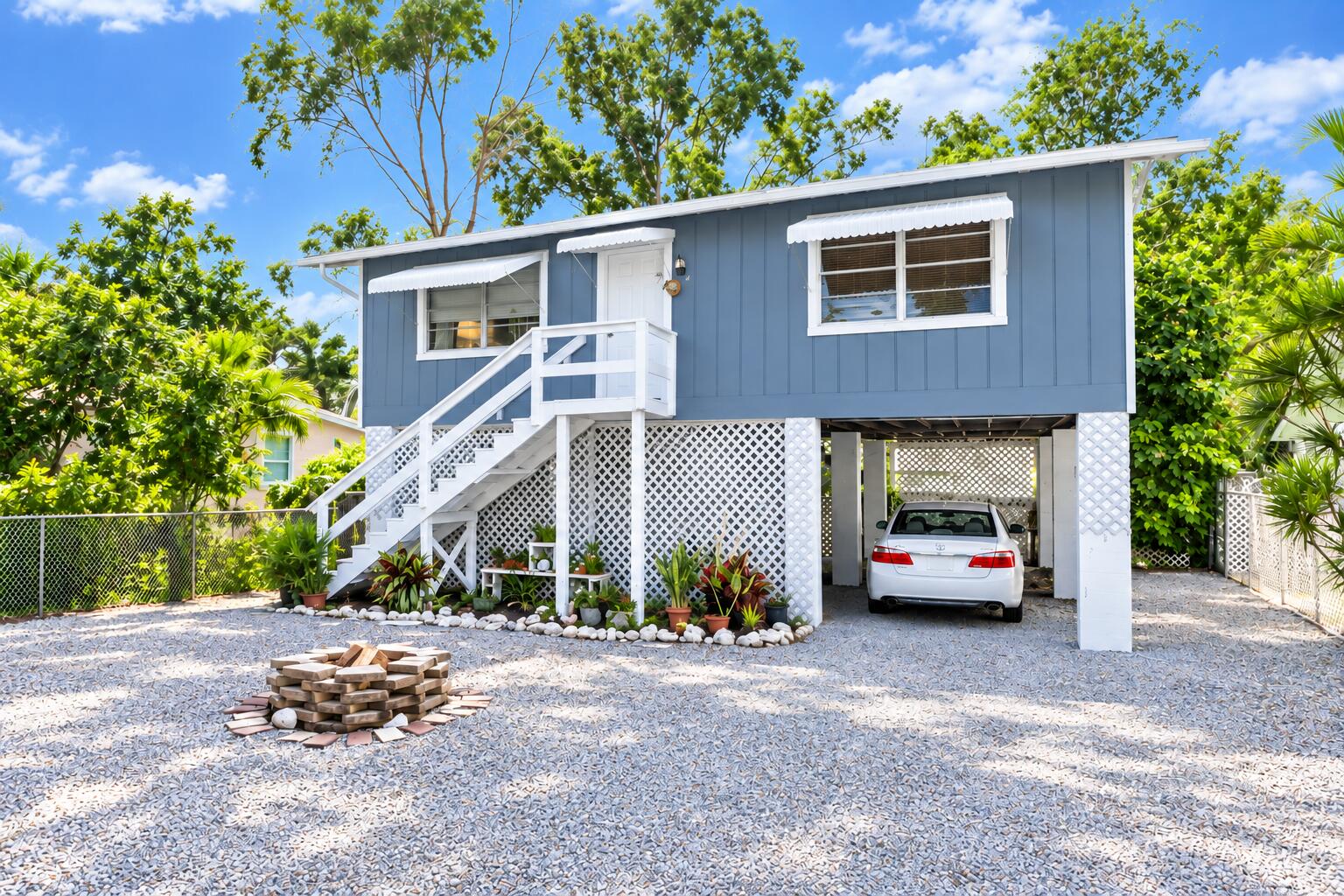 322 Mahogany Drive Property Photo 1