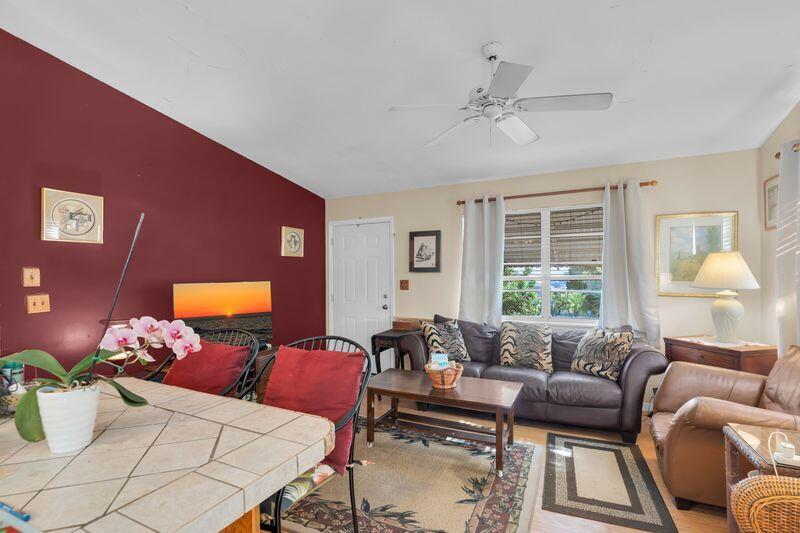 322 Mahogany Drive Property Photo 2