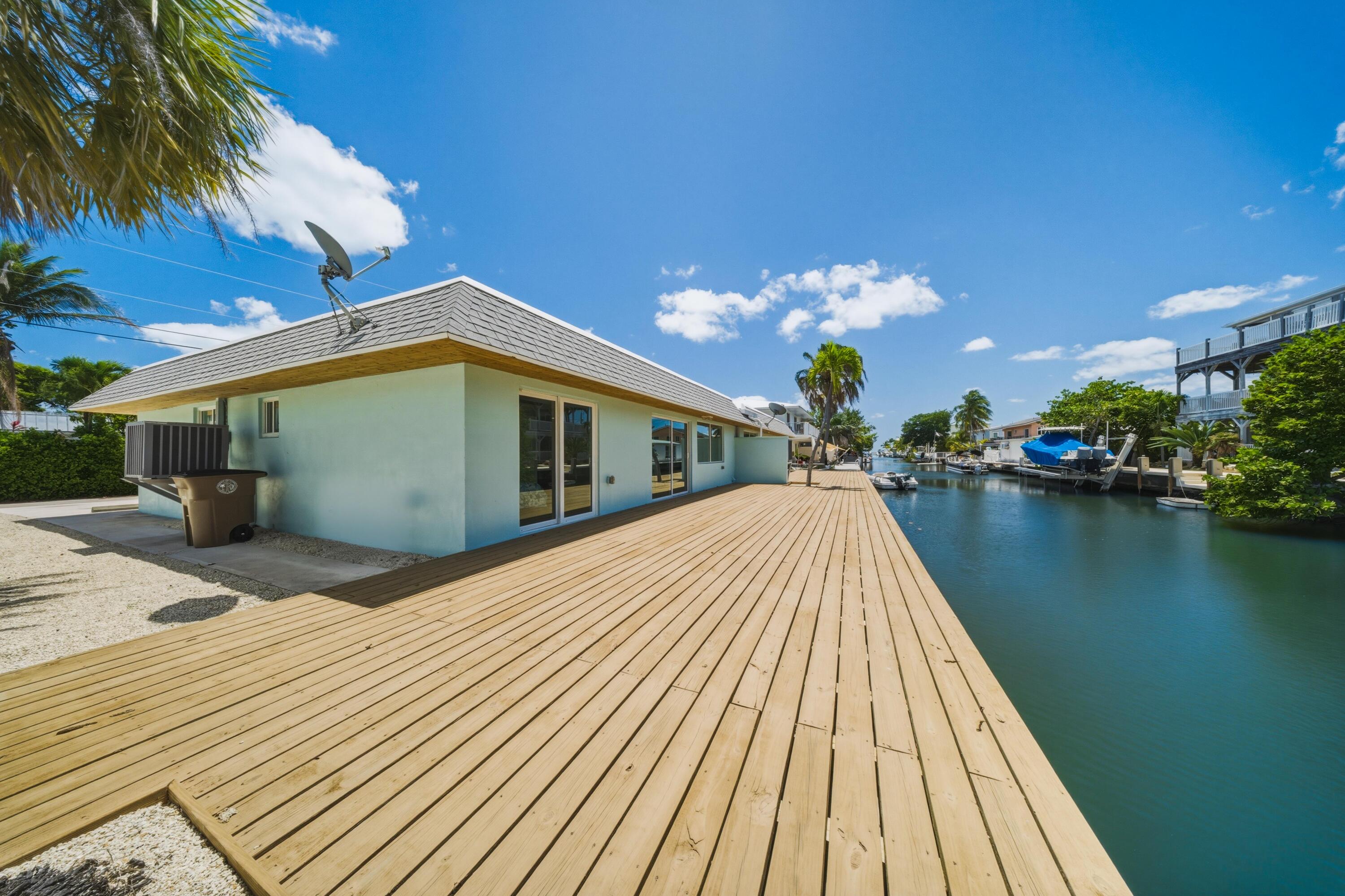 100 E 63rd Street Ocean Property Photo 4