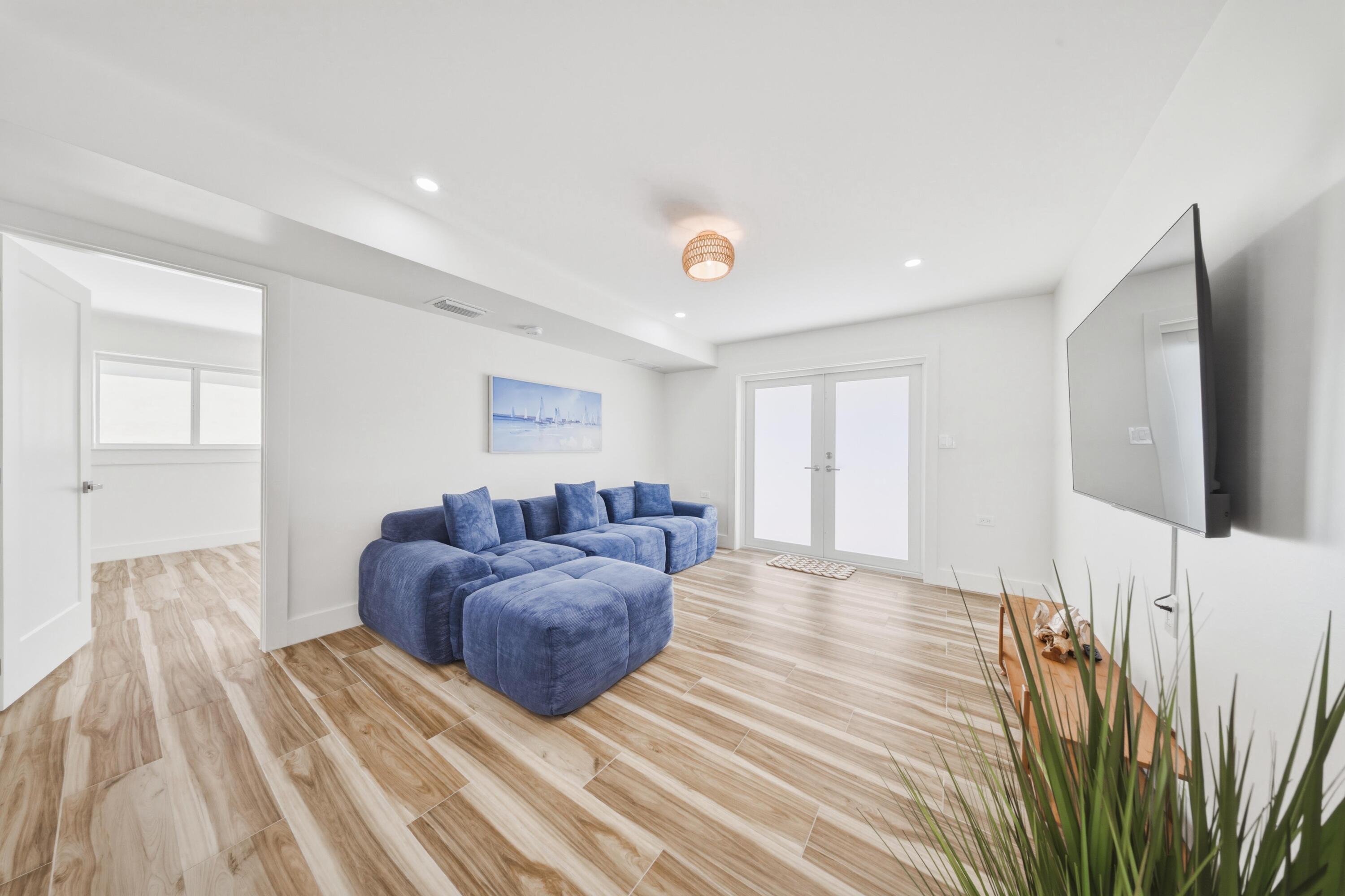 100 E 63rd Street Ocean Property Photo 8
