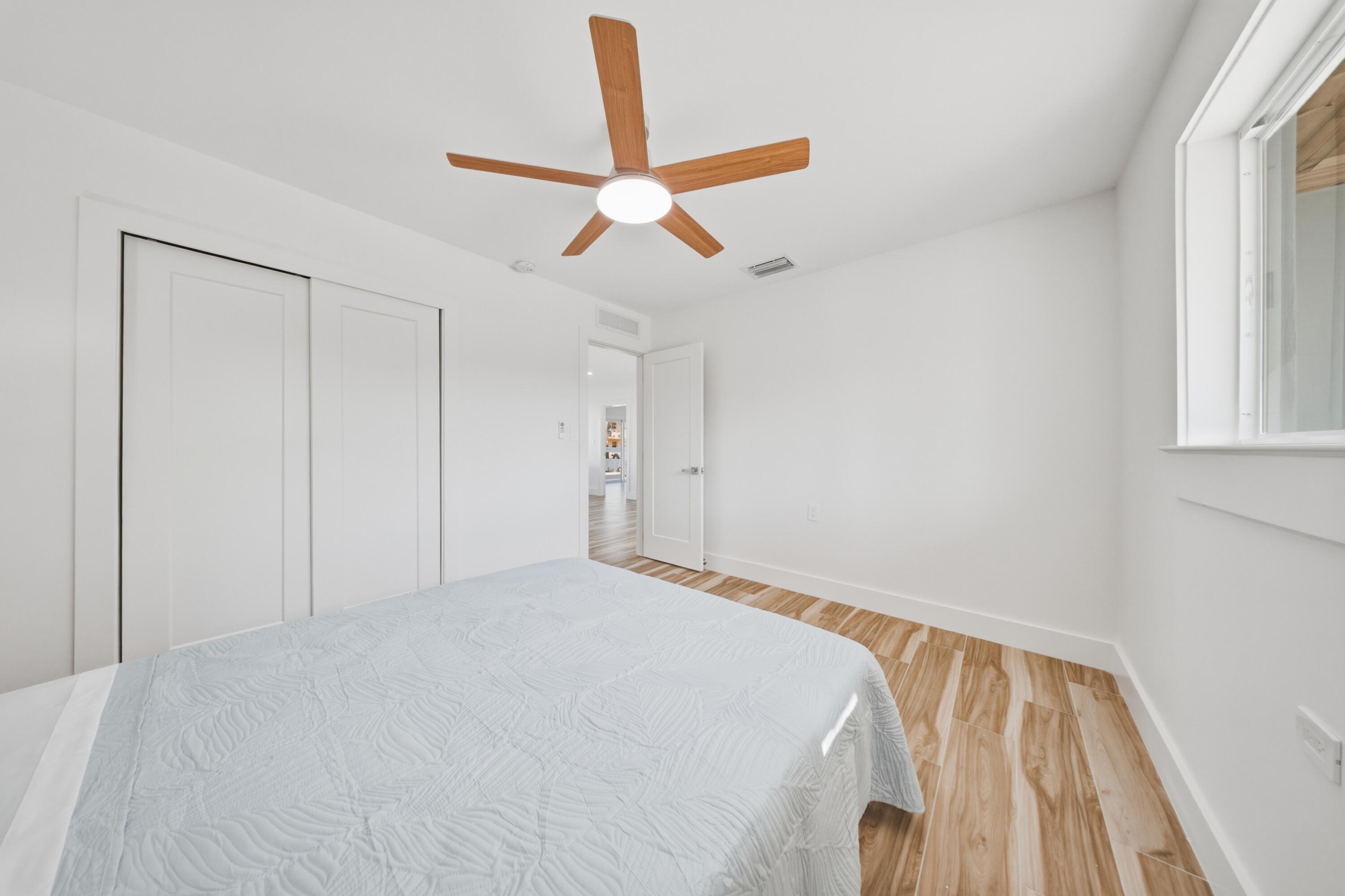 100 E 63rd Street Ocean Property Photo 26