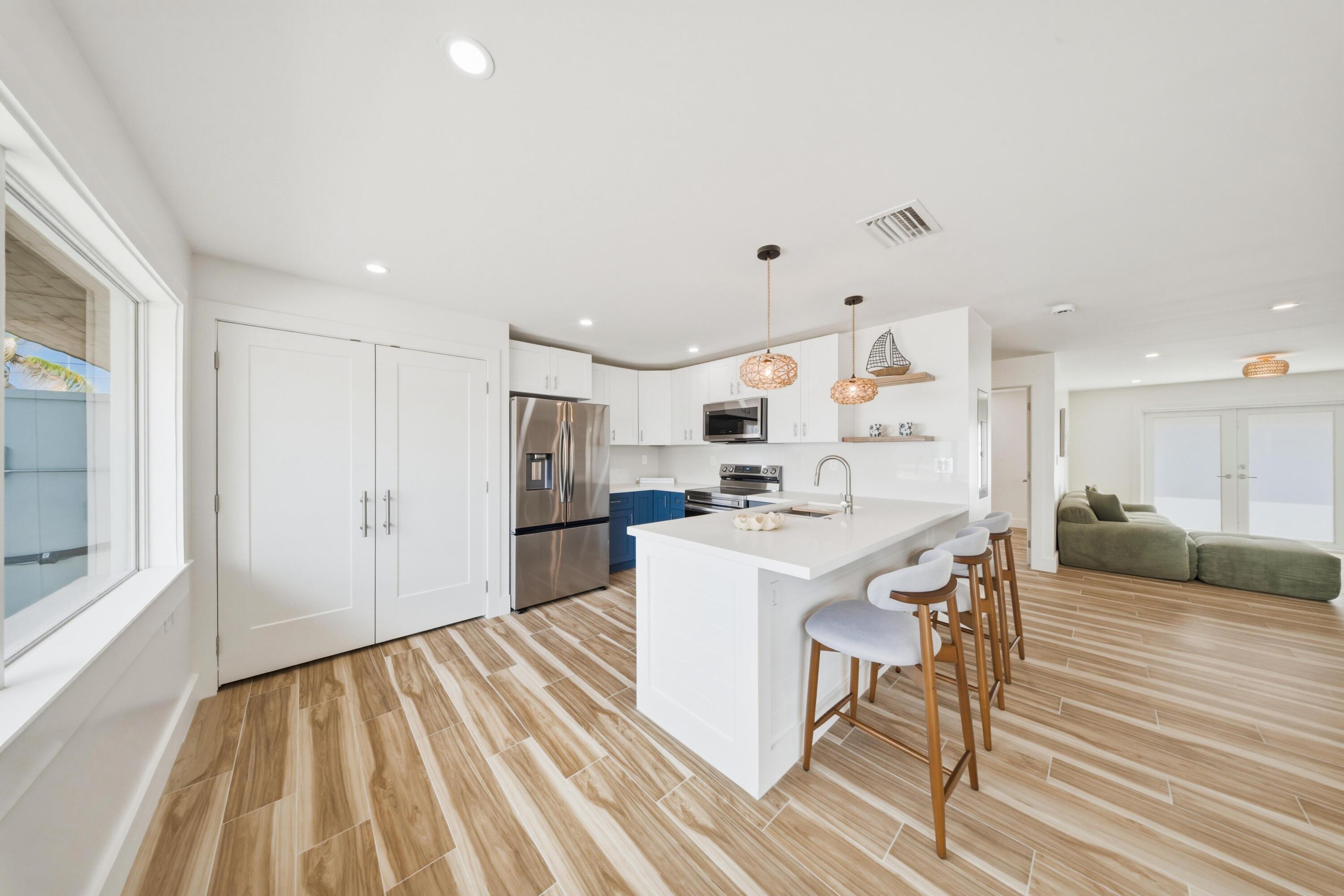 150 E 63rd Street Ocean Property Photo 12