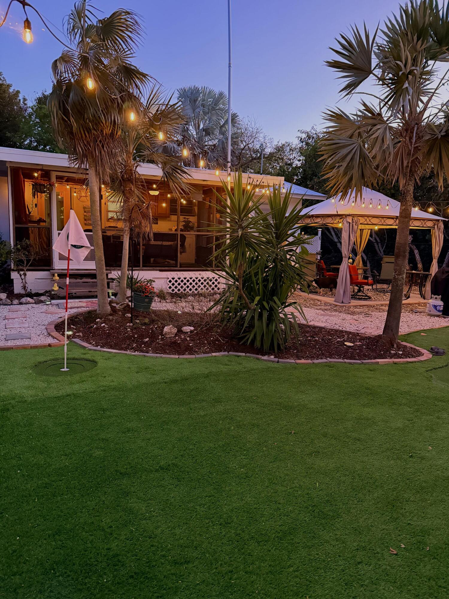 30375 Oleander Boulevard Property Photo 2