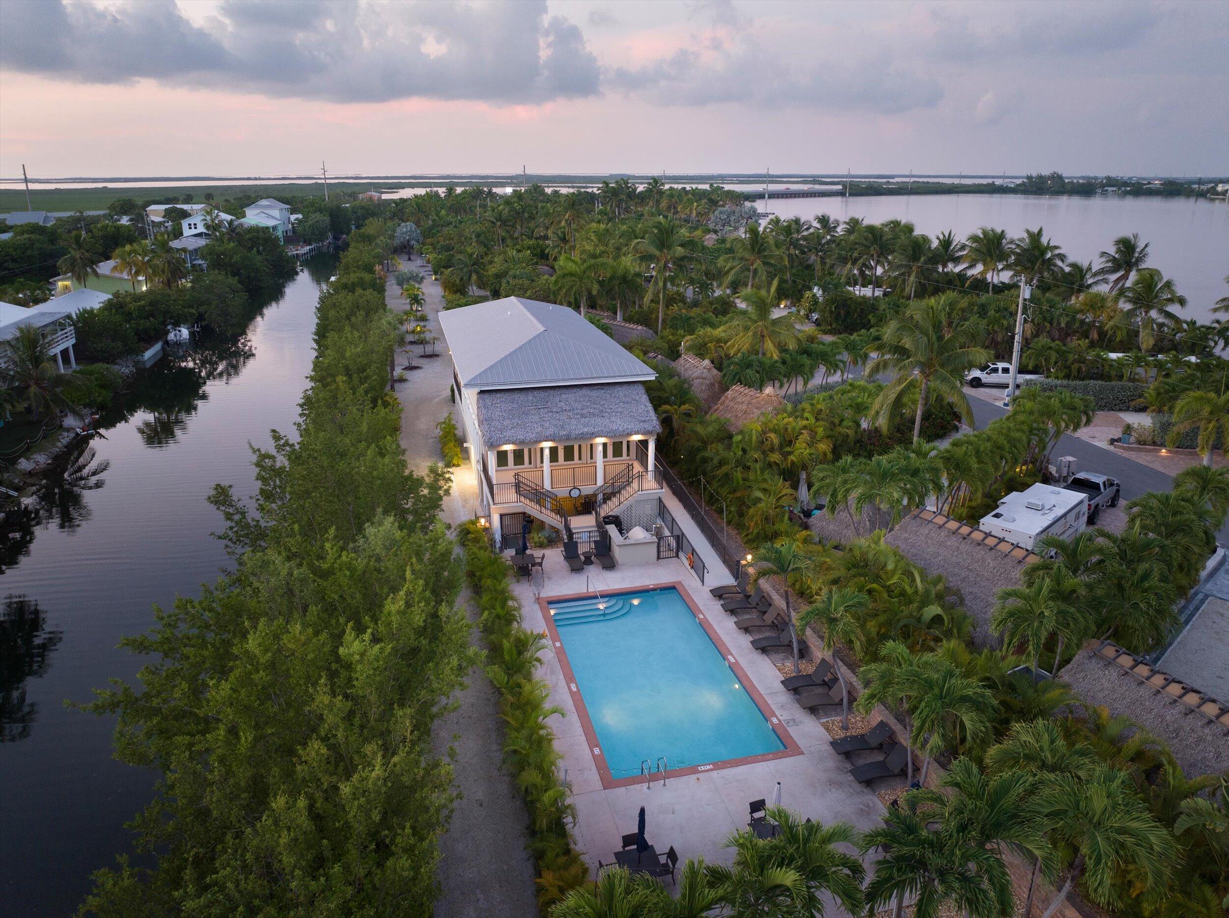2950 Overseas Highway # 33 Property Photo 43