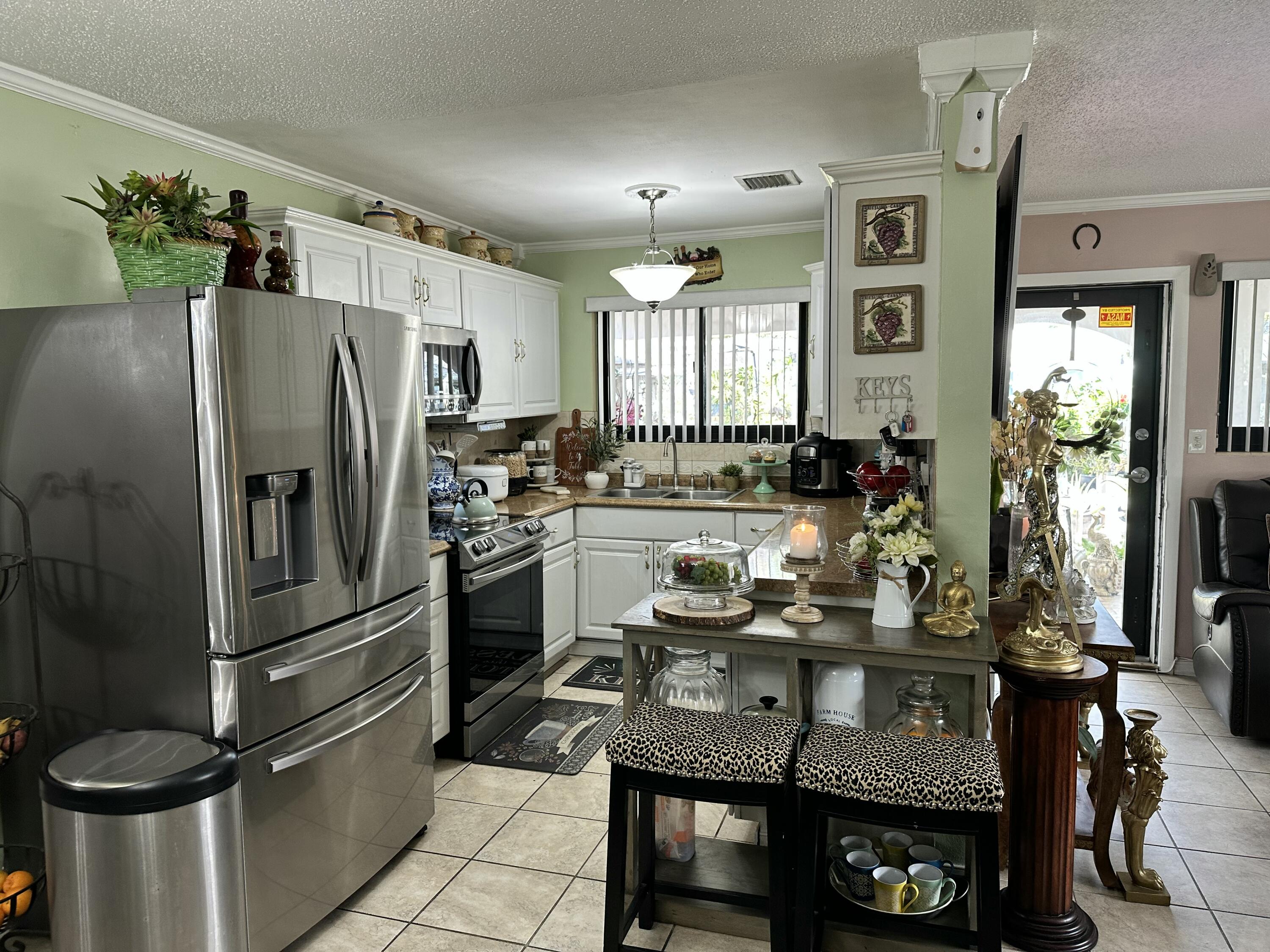 2922 Flagler Avenue Property Photo 33