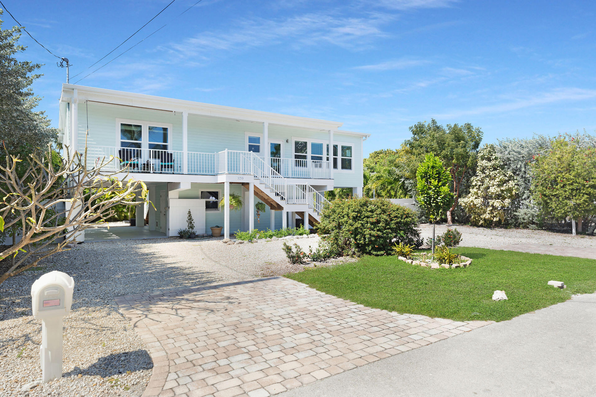 320 Calzada De Bougainville Property Photo 43