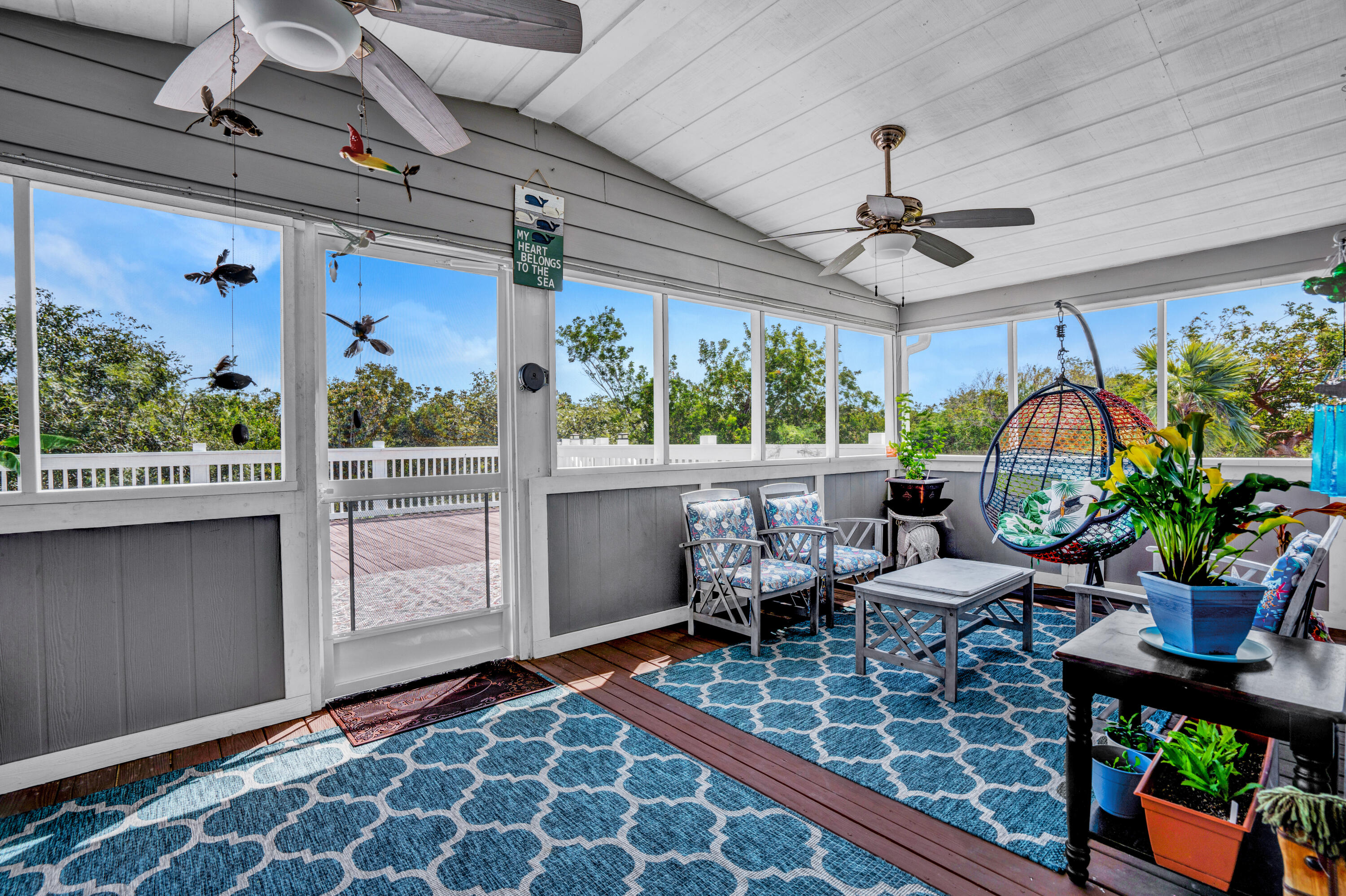 937 Loggerhead Lane Property Photo 20