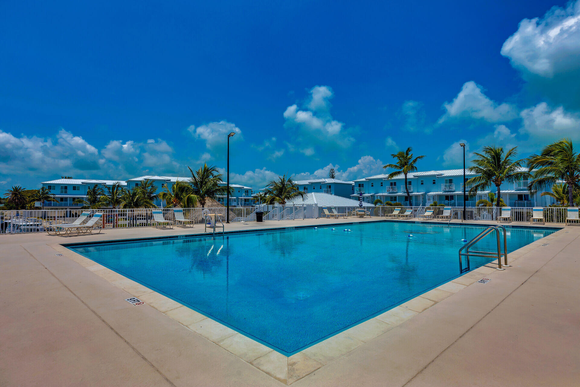 10877 Overseas Highway Apt 108 Property Photo 29