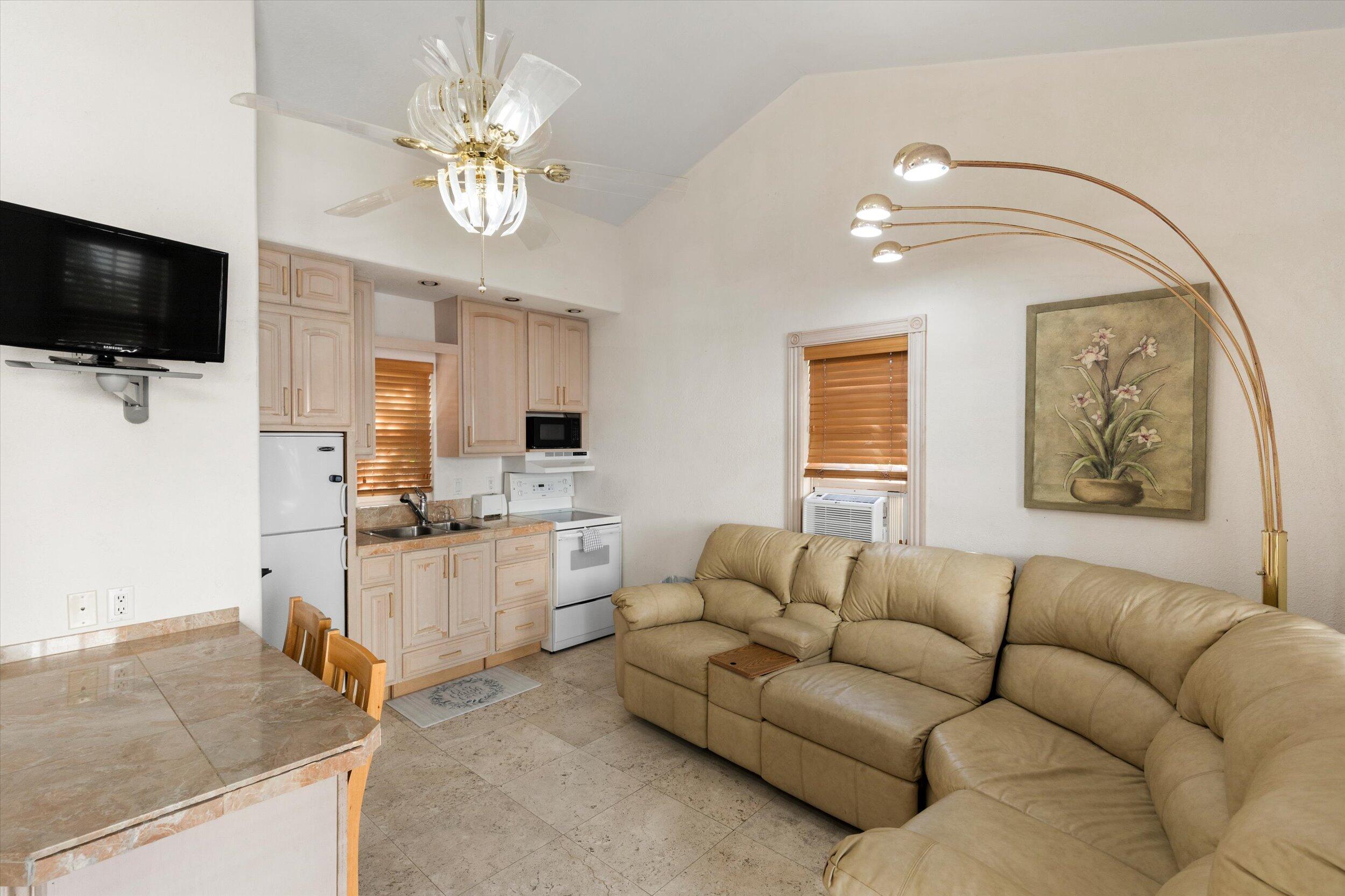 214 Eanes Lane Property Photo 44