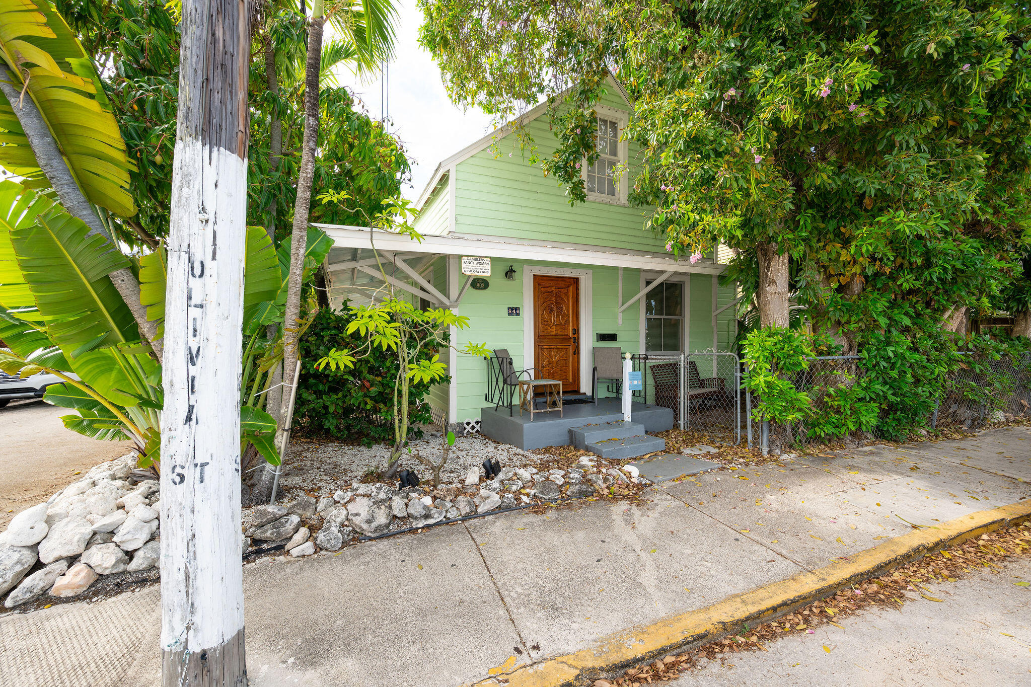 846 Olivia Street Property Photo 43