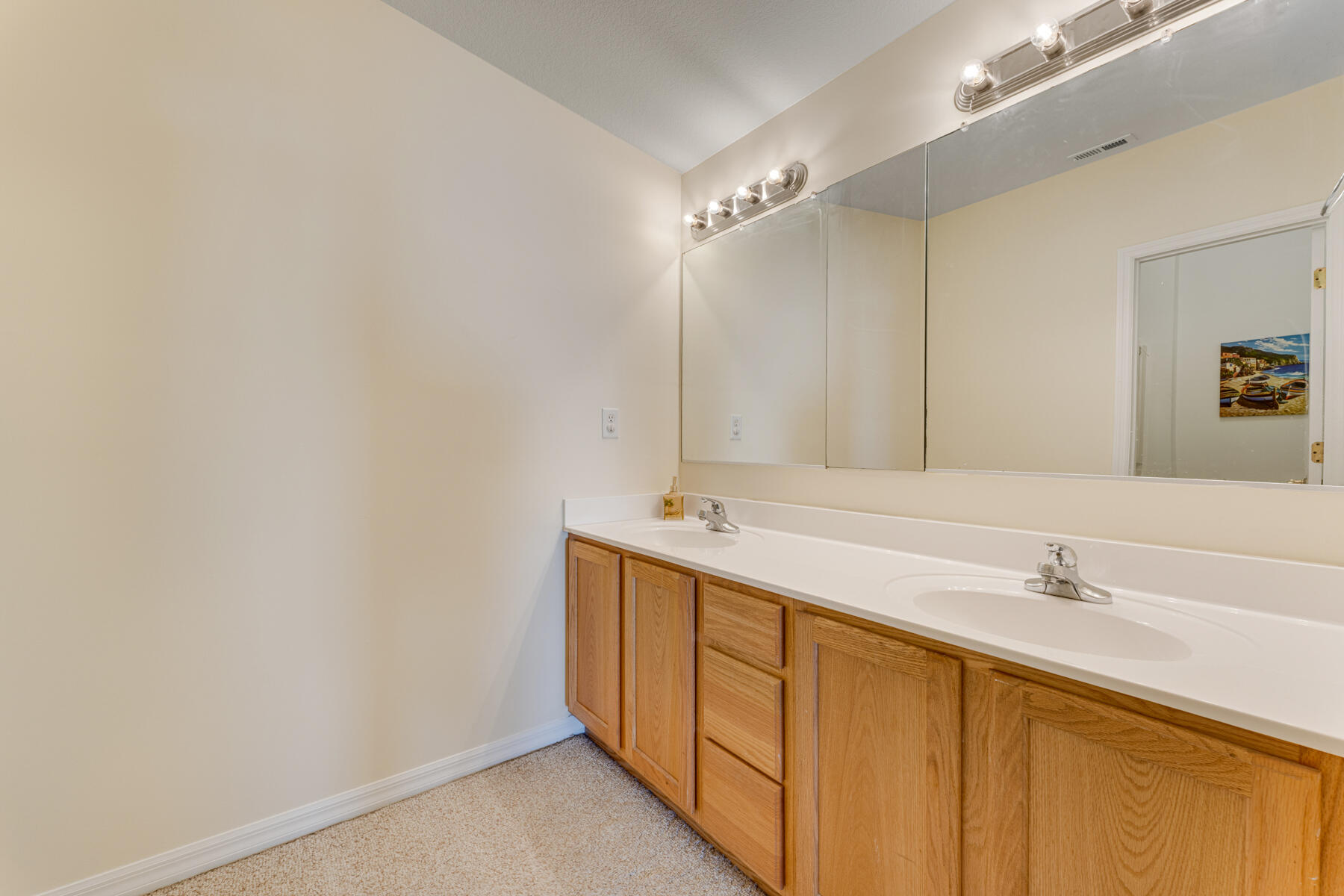 113 Snapper Creek Drive Property Photo 10