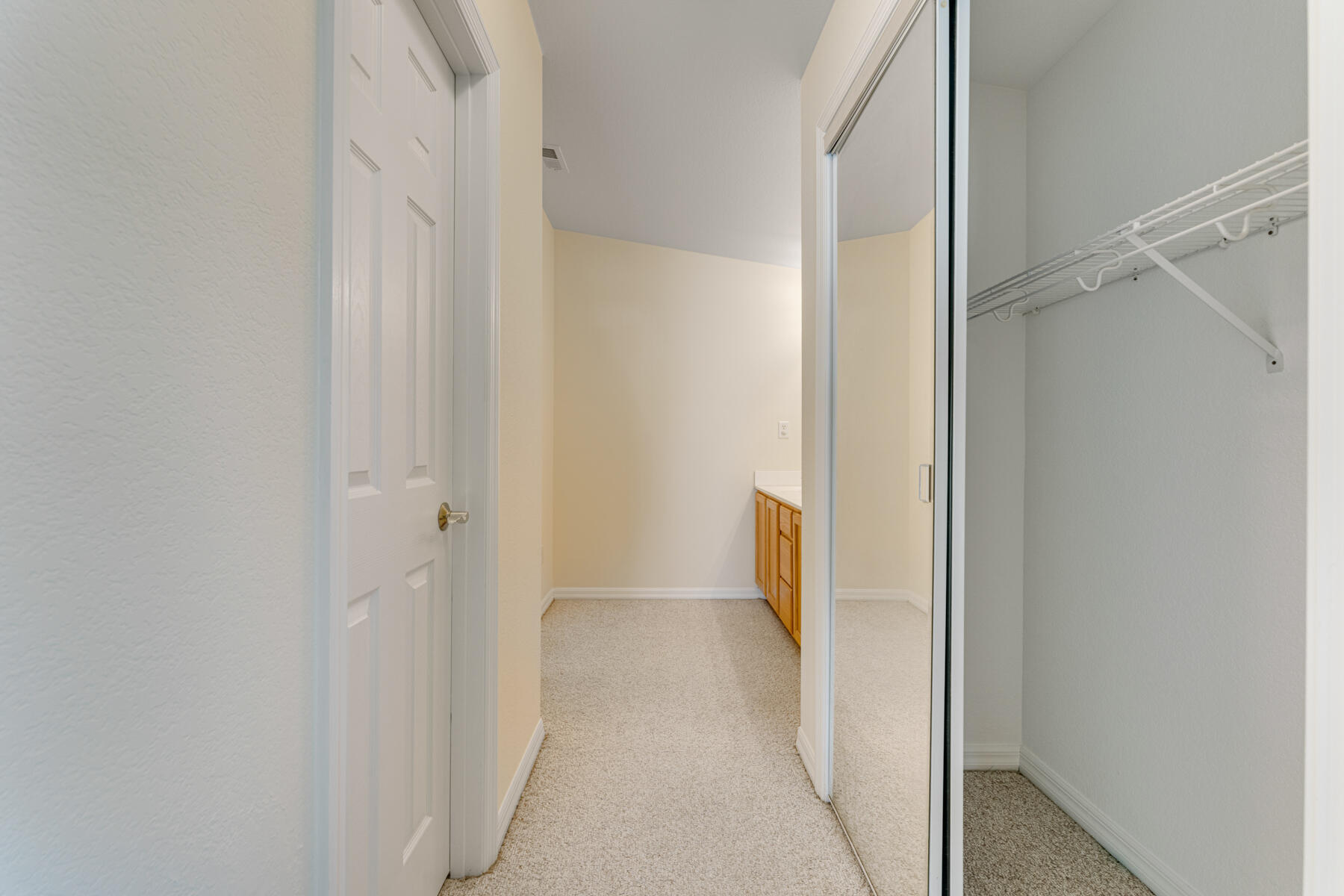 113 Snapper Creek Drive Property Photo 11