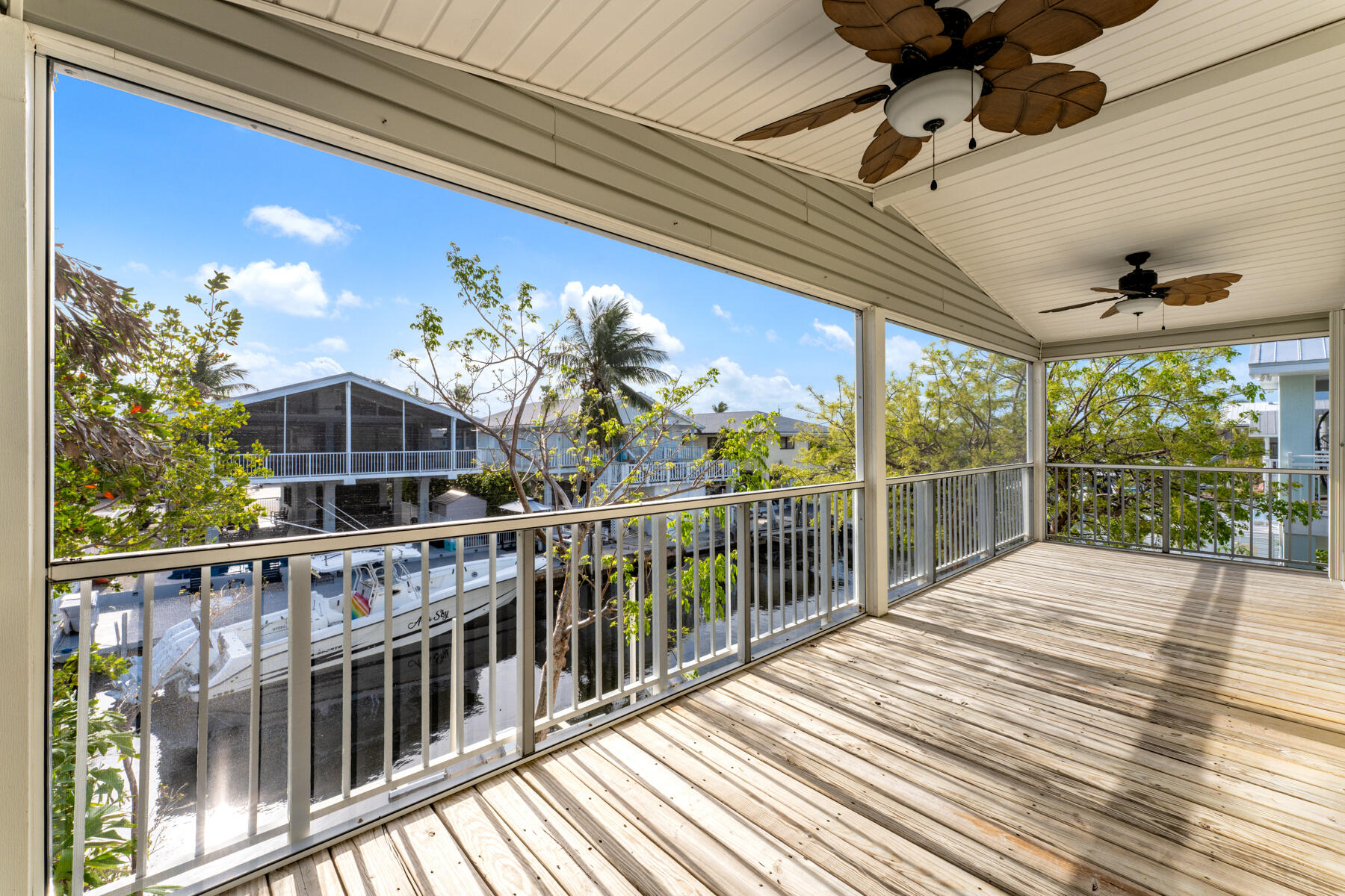 113 Snapper Creek Drive Property Photo 17
