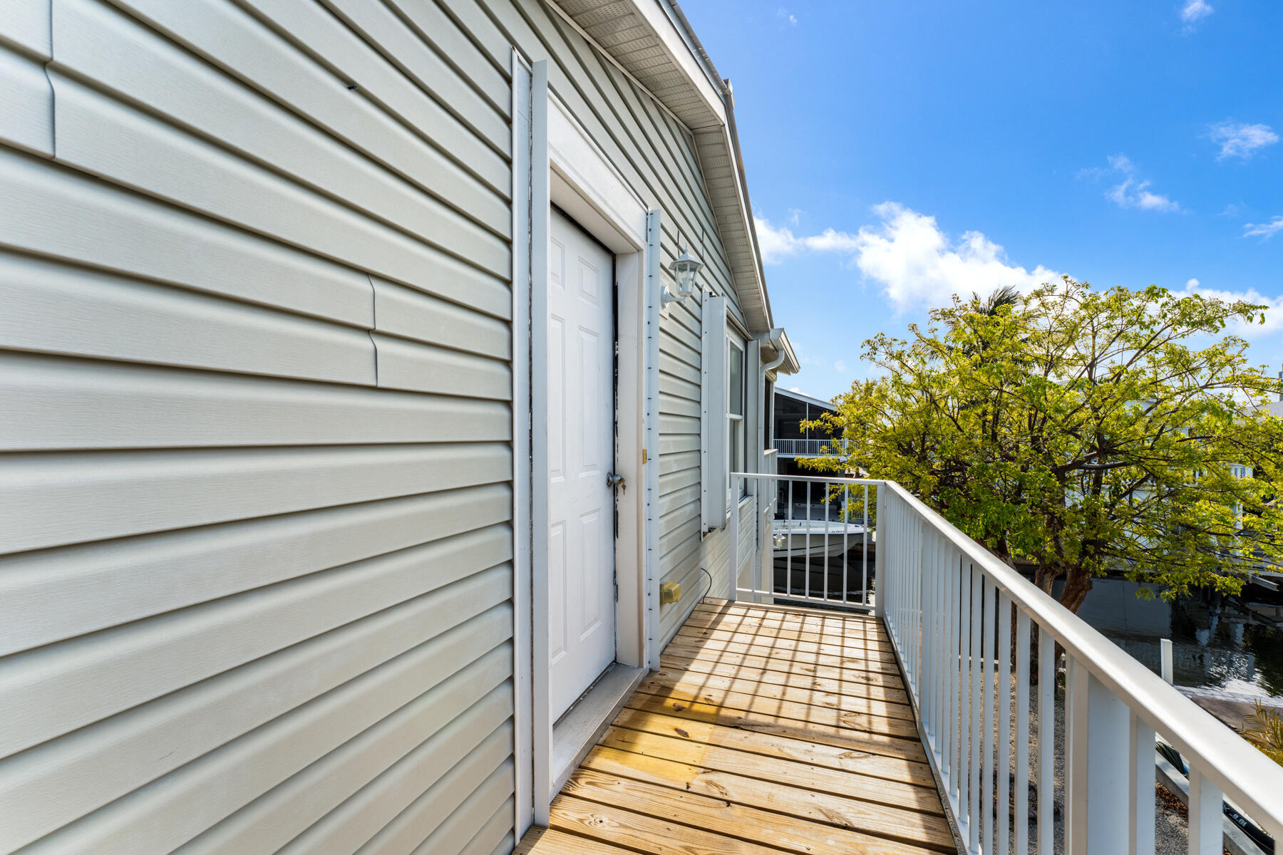 113 Snapper Creek Drive Property Photo 39