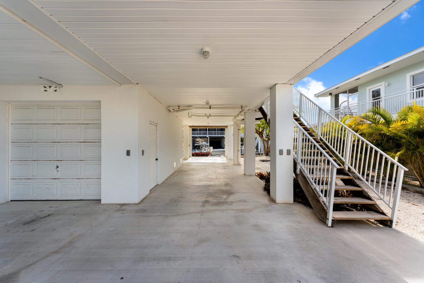 113 Snapper Creek Drive Property Photo 44