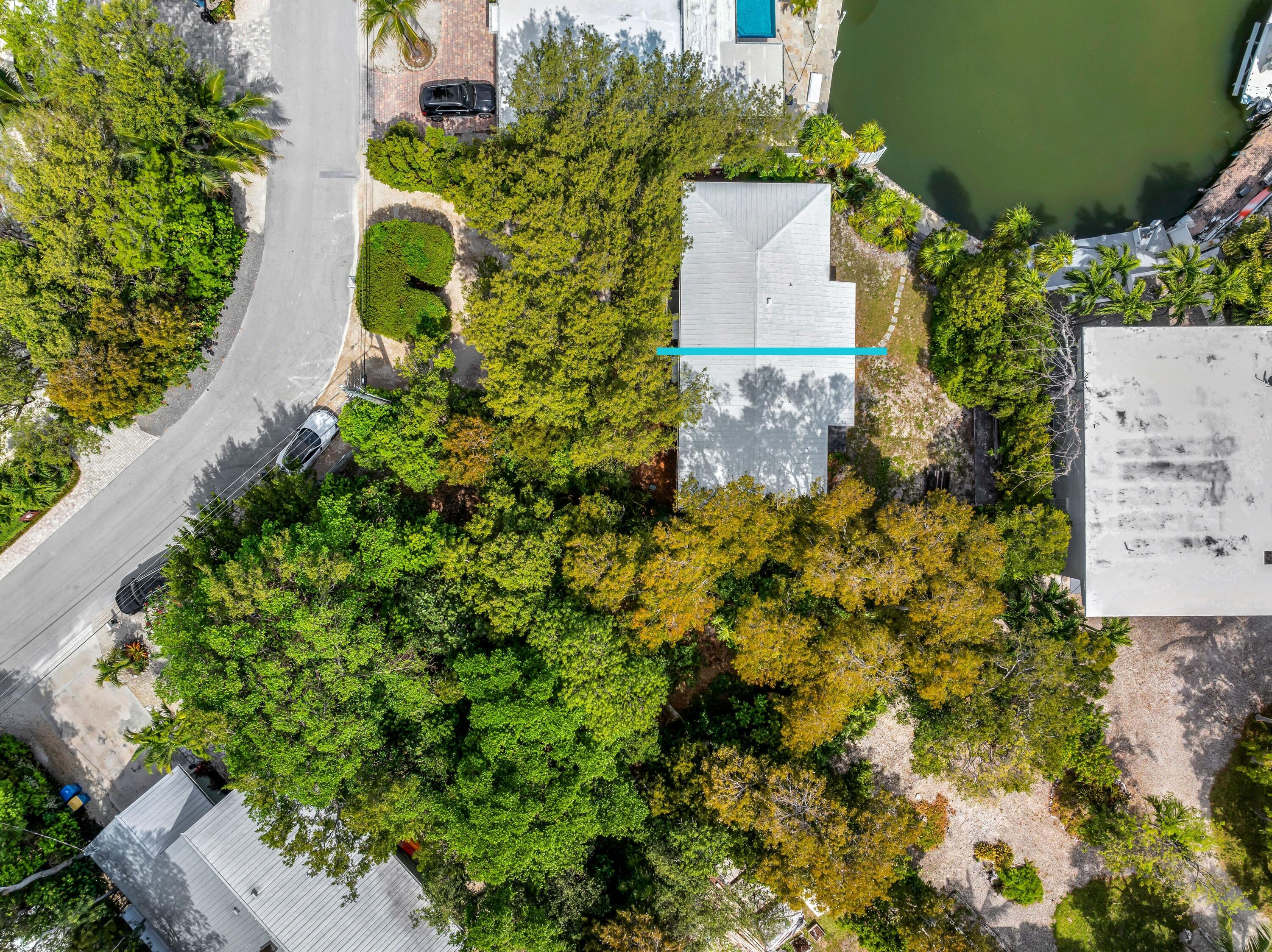 230 Apache Street Property Photo 2