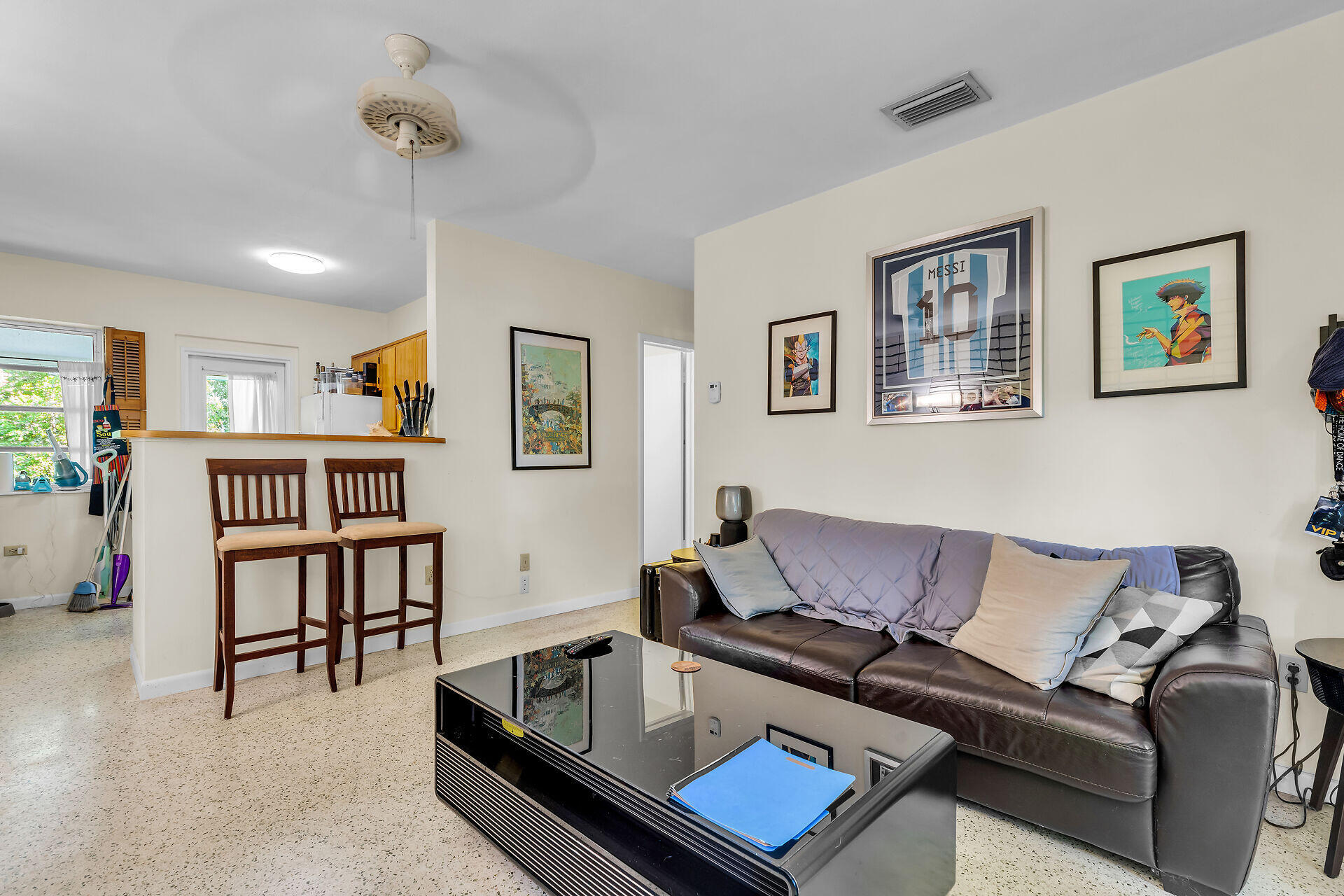 230 Apache Street Property Photo 18