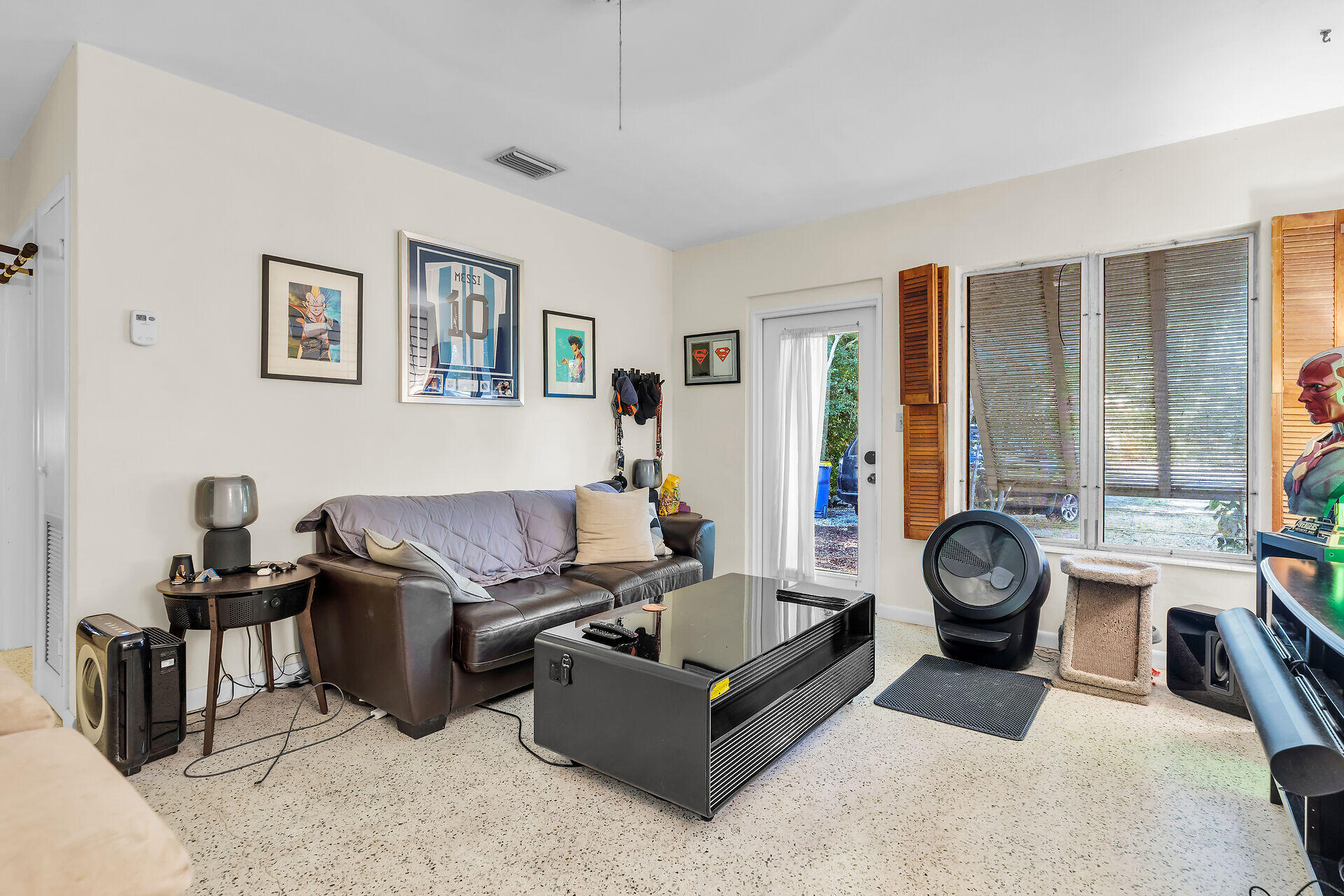 230 Apache Street Property Photo 19