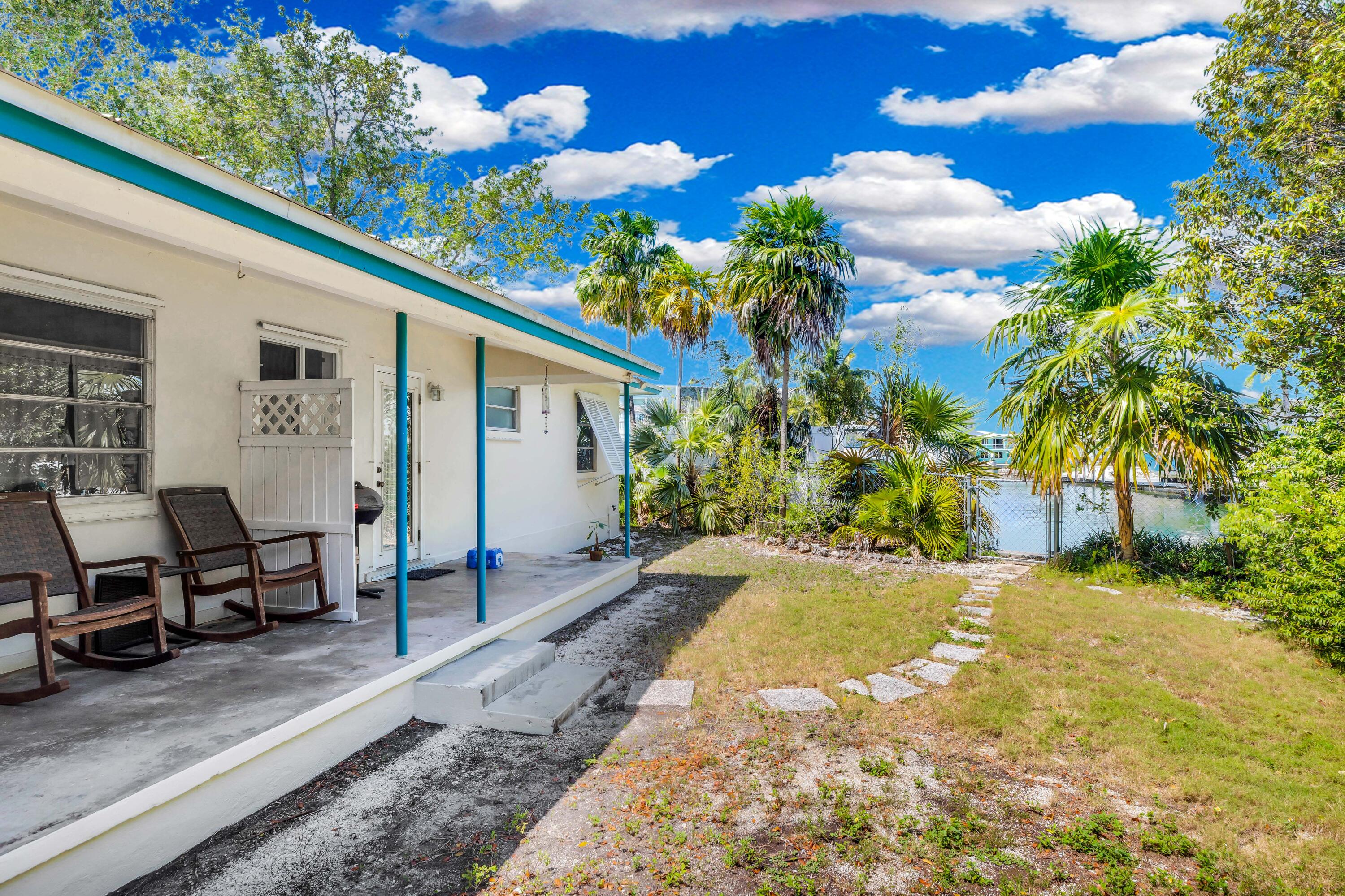 230 Apache Street Property Photo 33