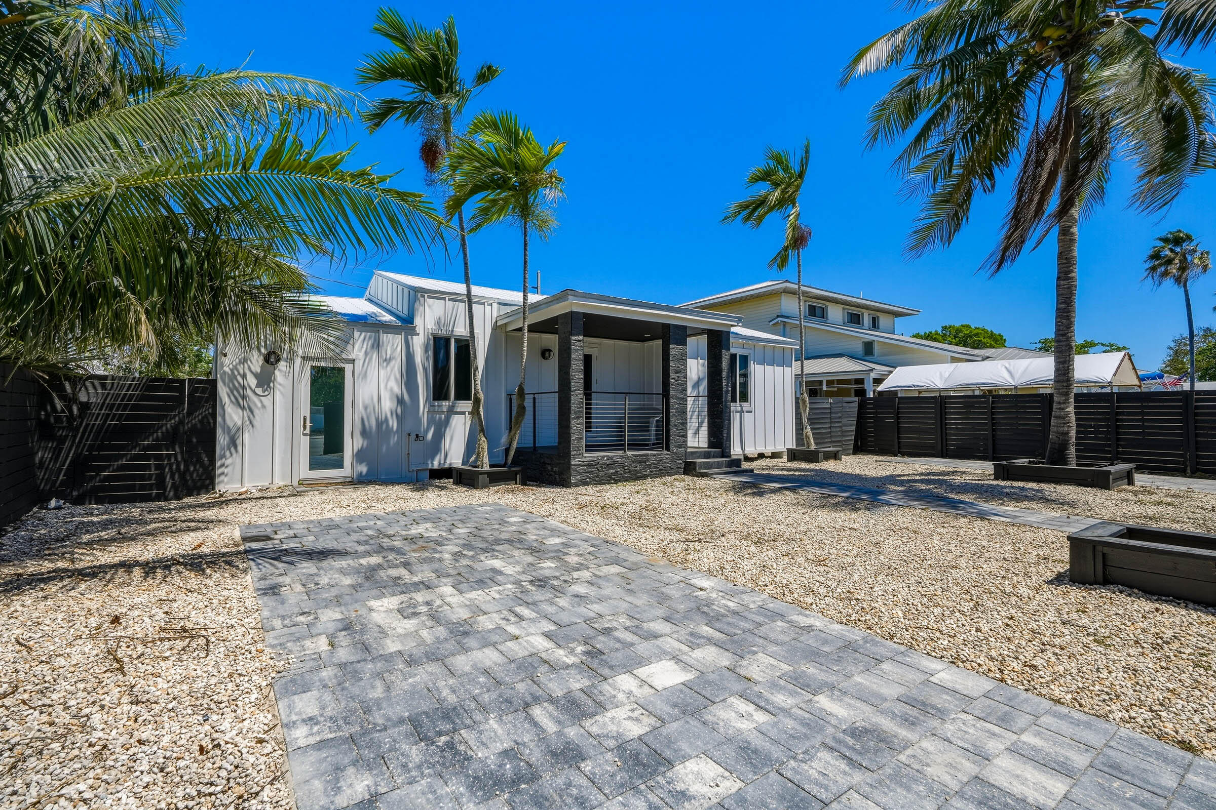 2805 Flagler Avenue Property Photo 1