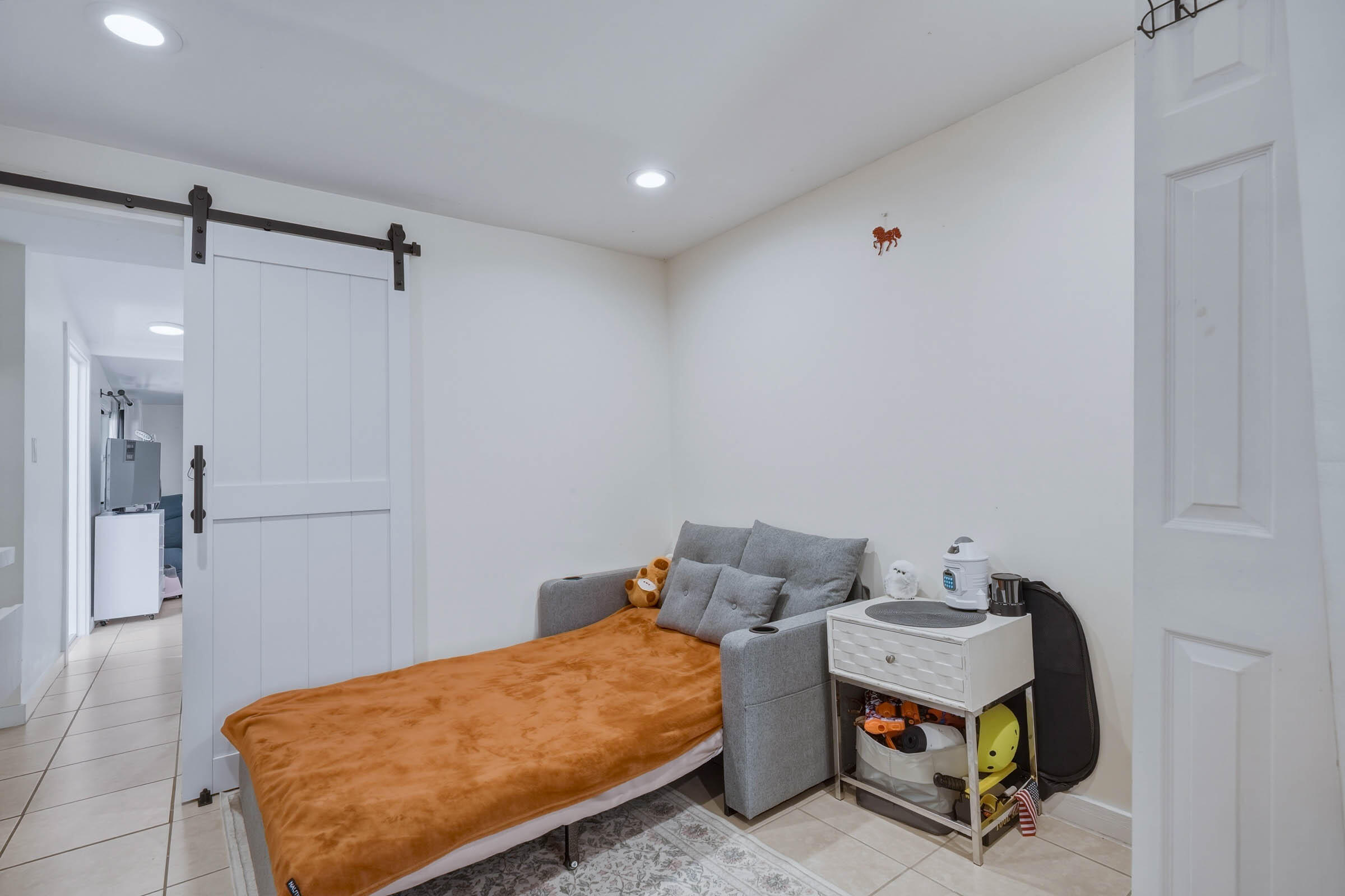 2805 Flagler Avenue Property Photo 17