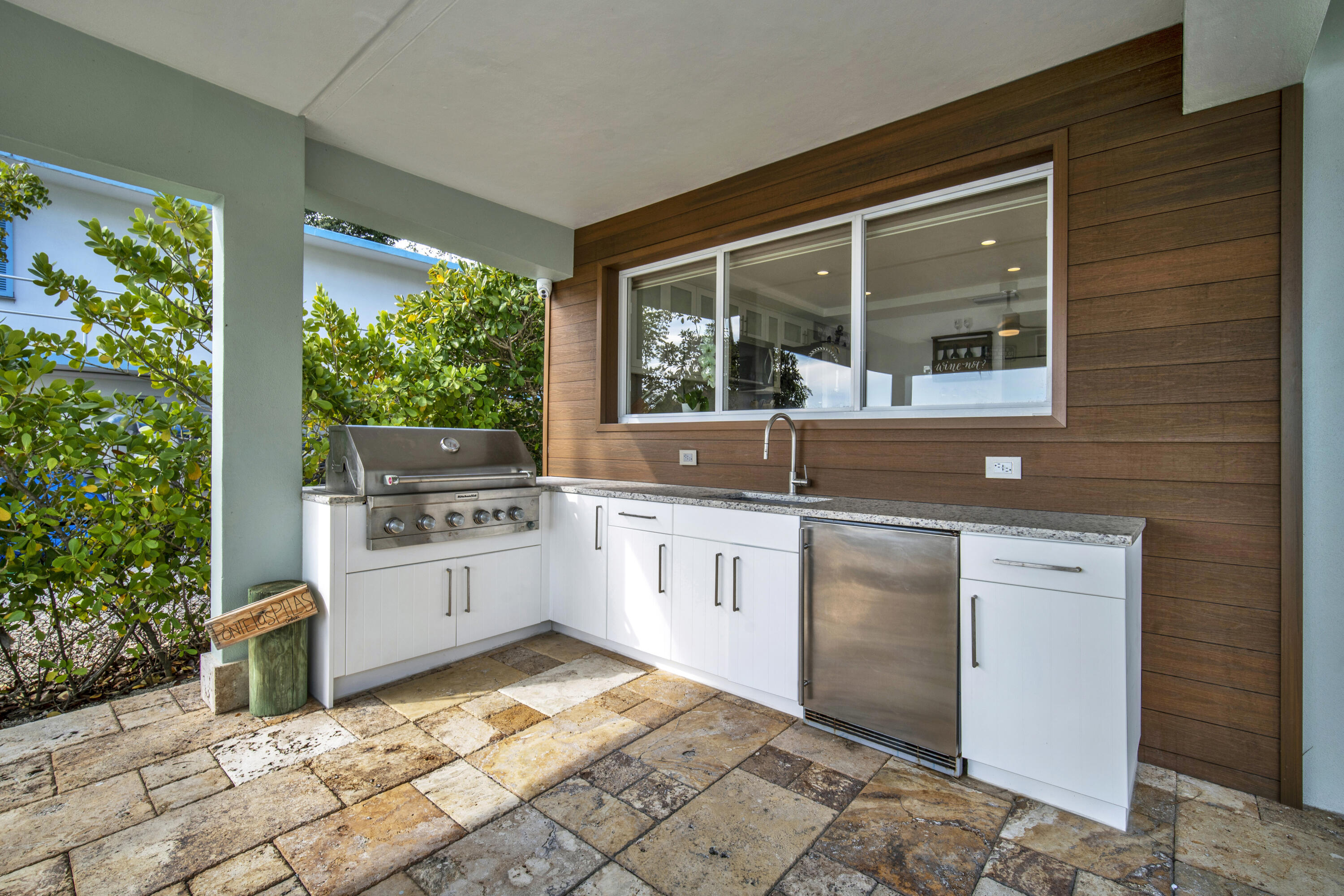 69 Shoreland Drive Property Photo 27