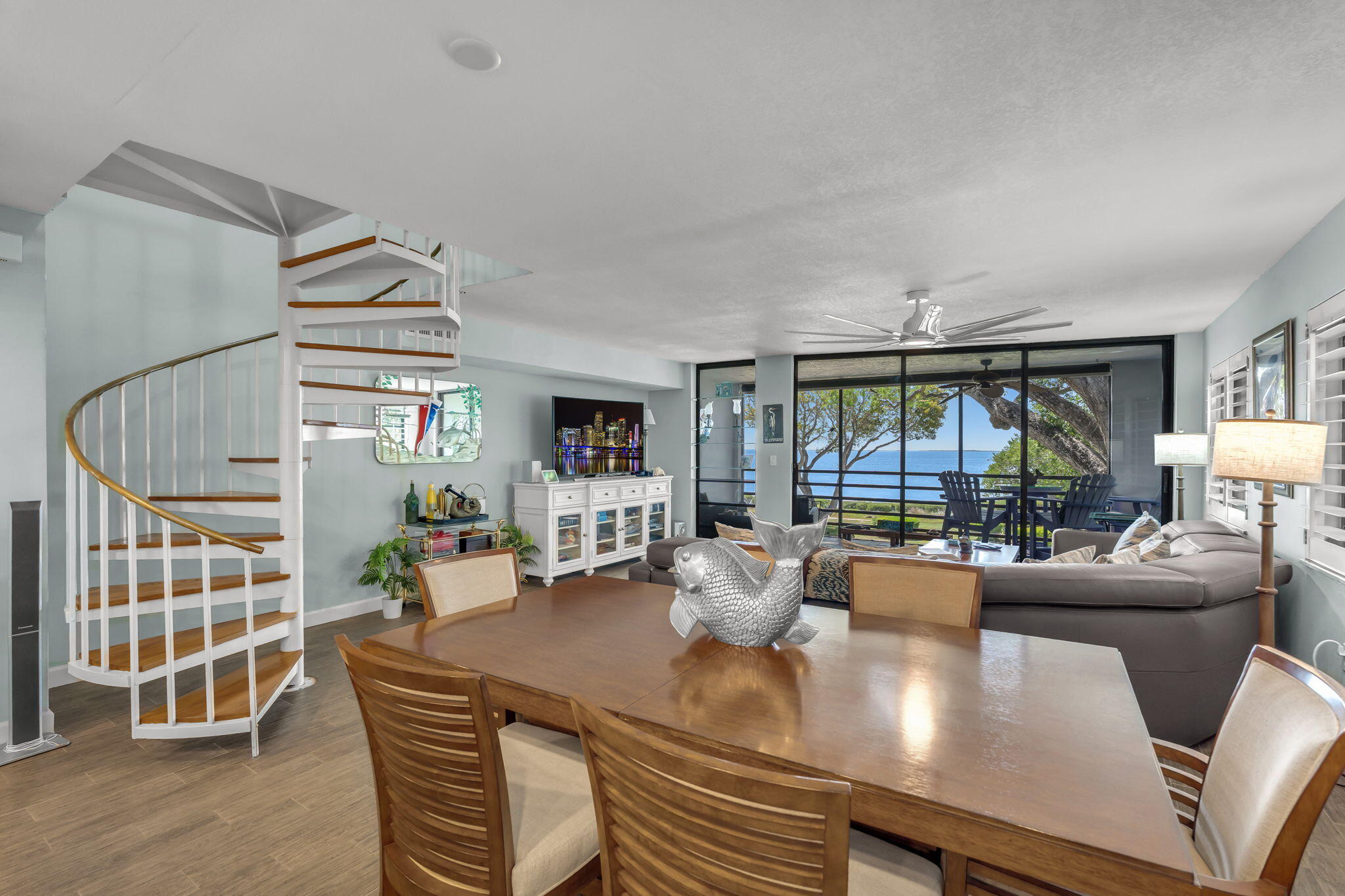 209 Sanctuary Drive 209 photo 9